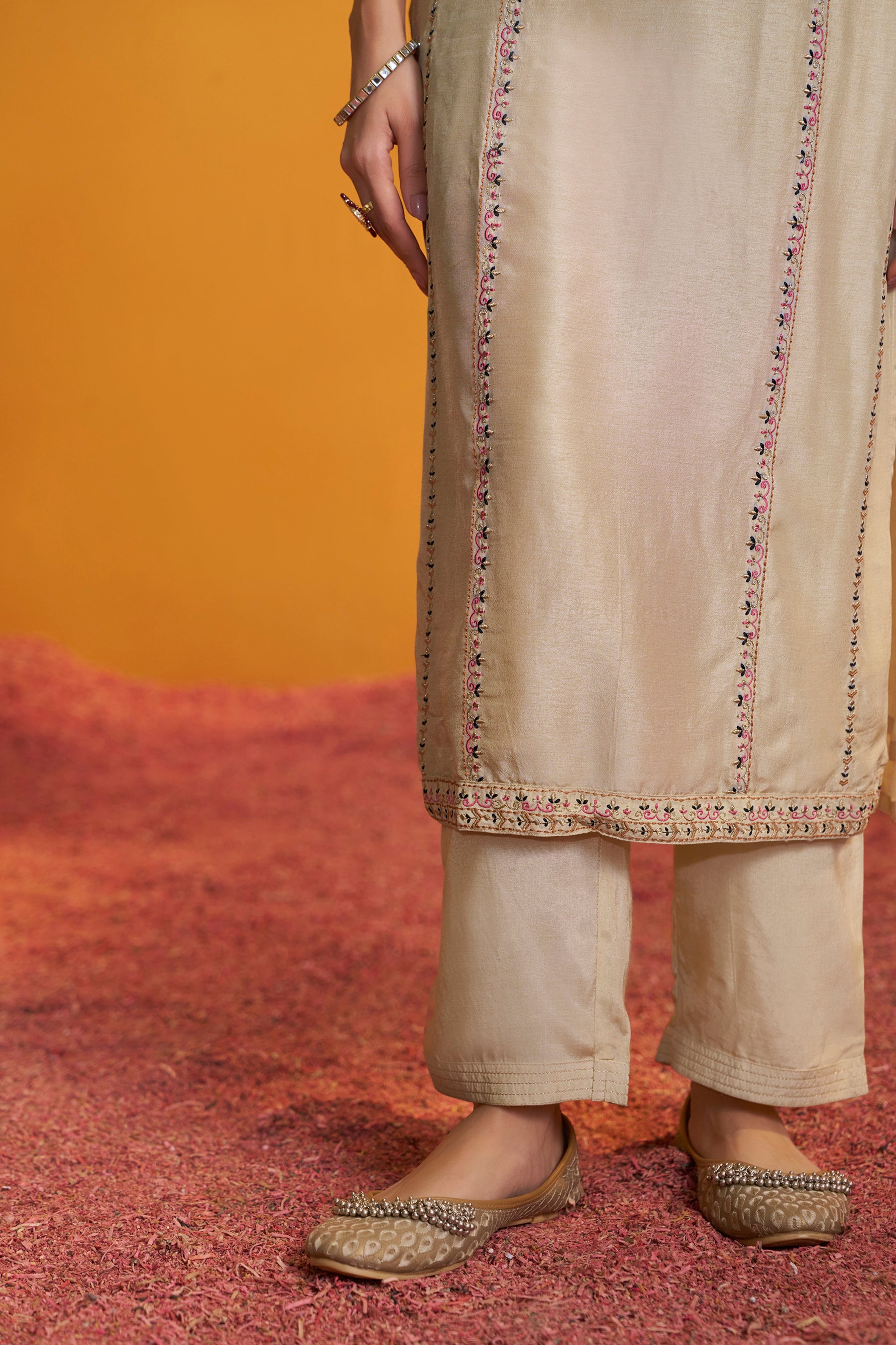 Russian Silk Kurta with Contrast Jacquard Dupatta – Cream