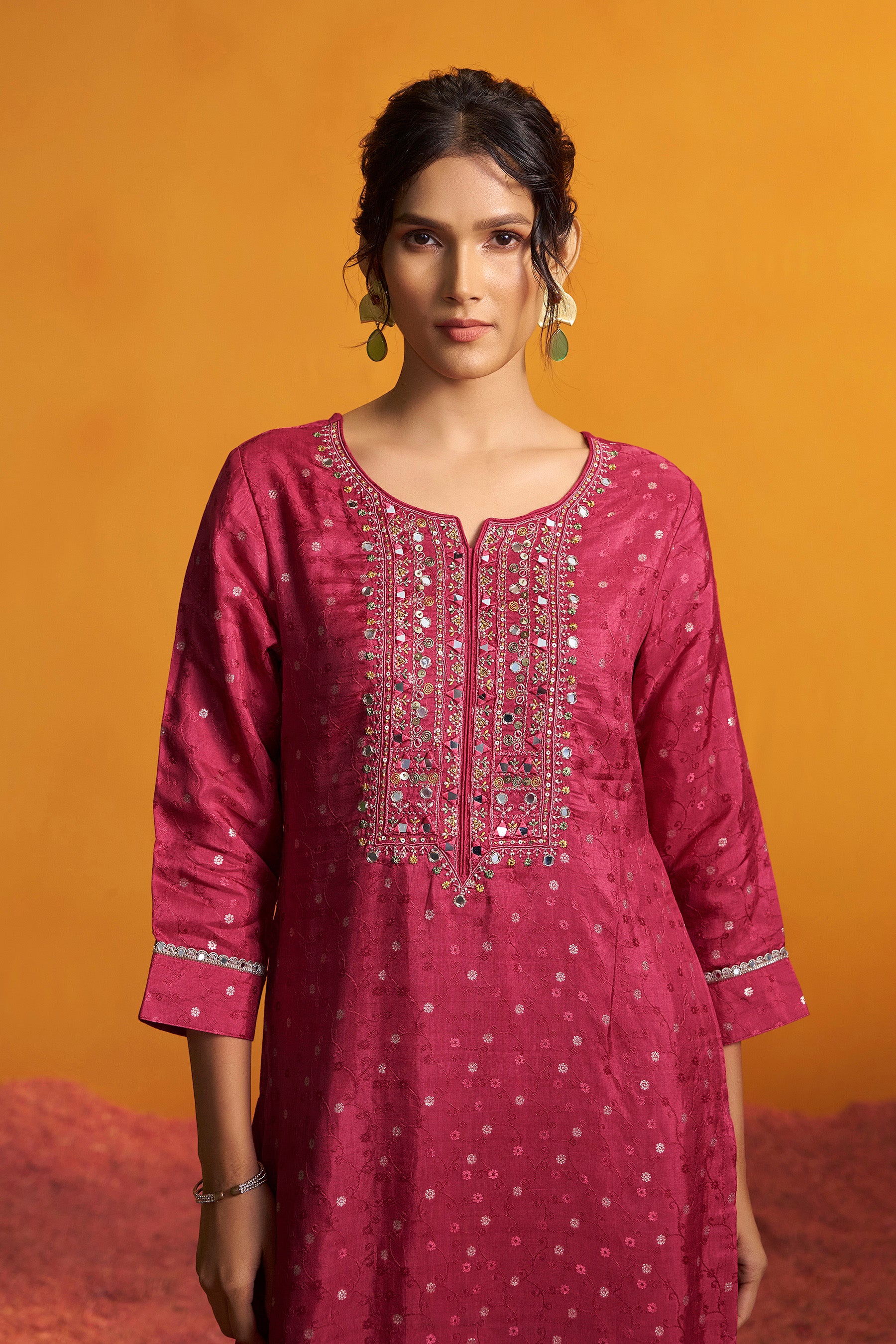 Mirror Embroidery Kurta Set – Pink
