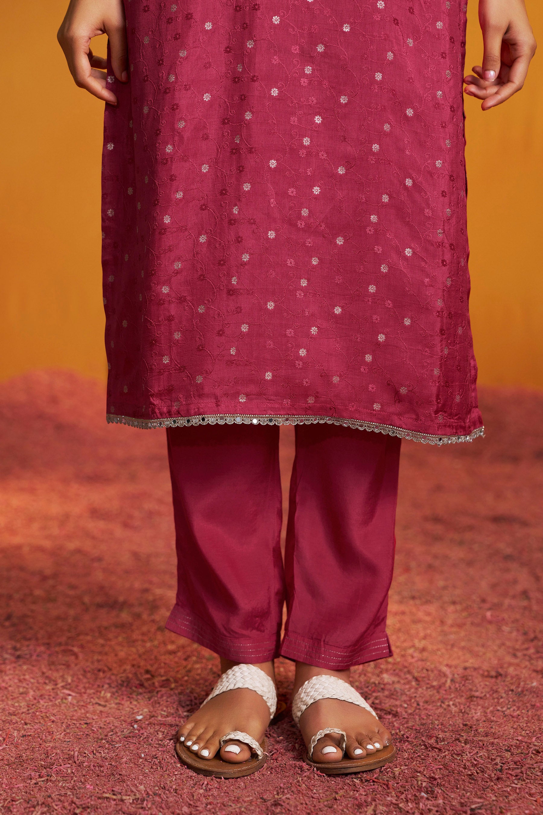 Mirror Embroidery Kurta Set – Pink