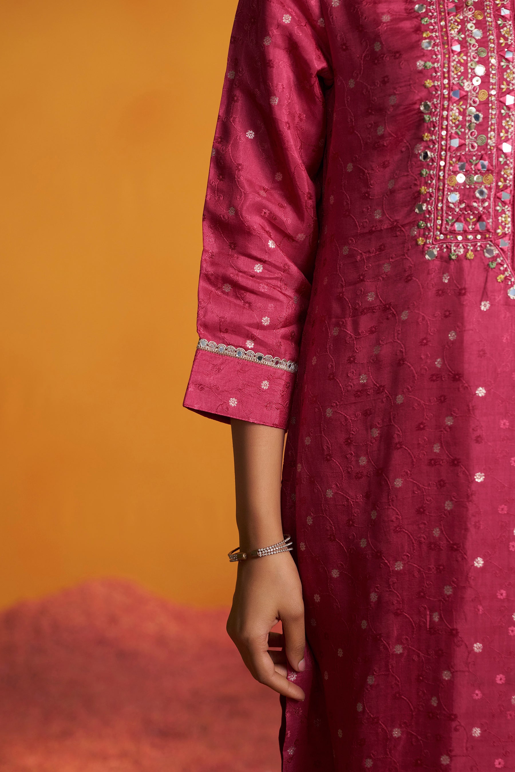Mirror Embroidery Kurta Set – Pink