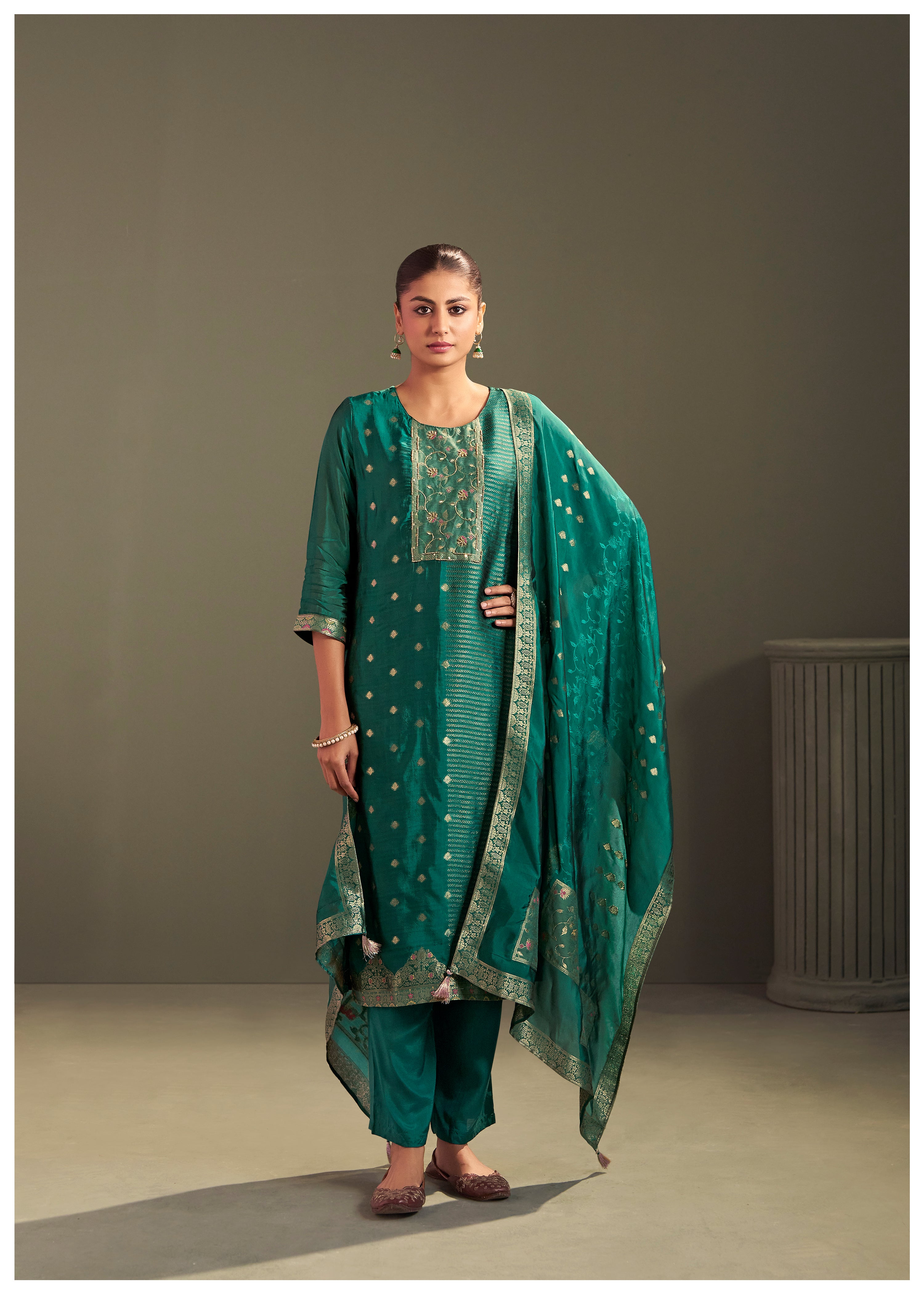 Yarn Dyed Viscose Kurta Set