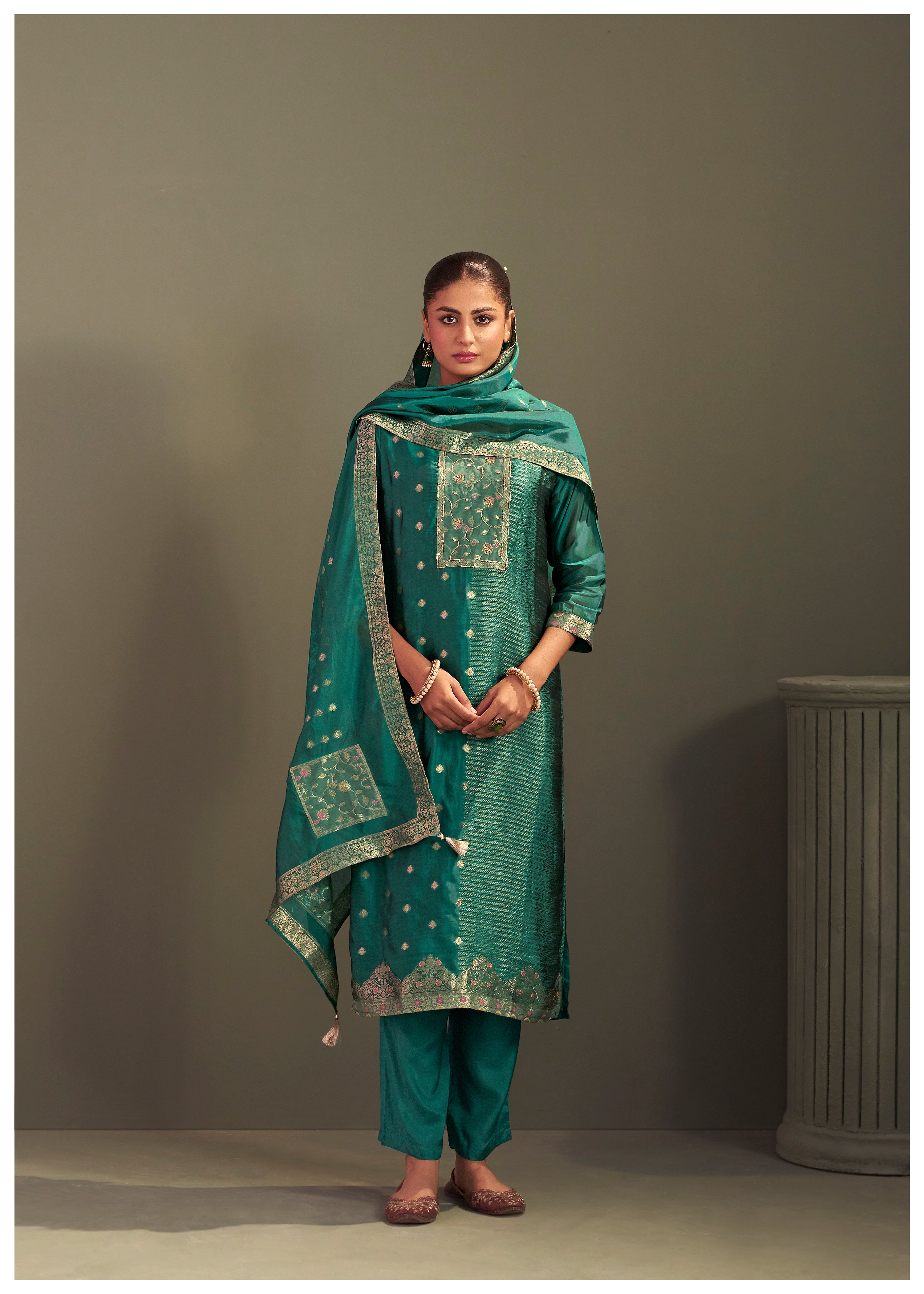 Yarn Dyed Viscose Kurta Set