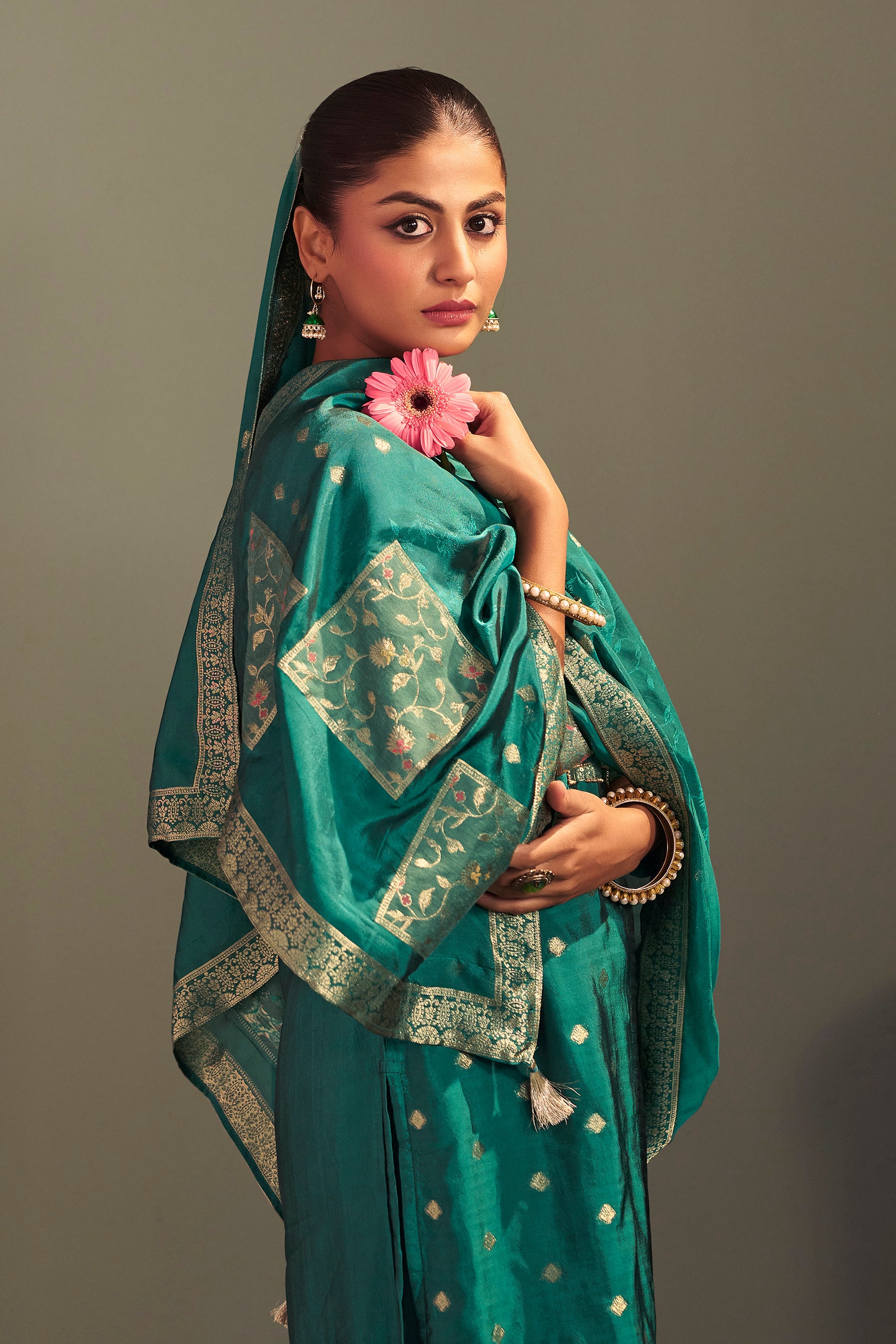 Yarn Dyed Viscose Kurta Set