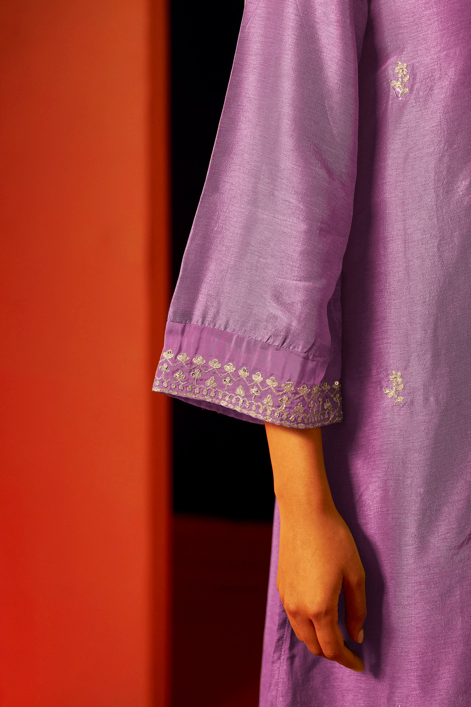 Embroidered Dola Silk Kurti Set