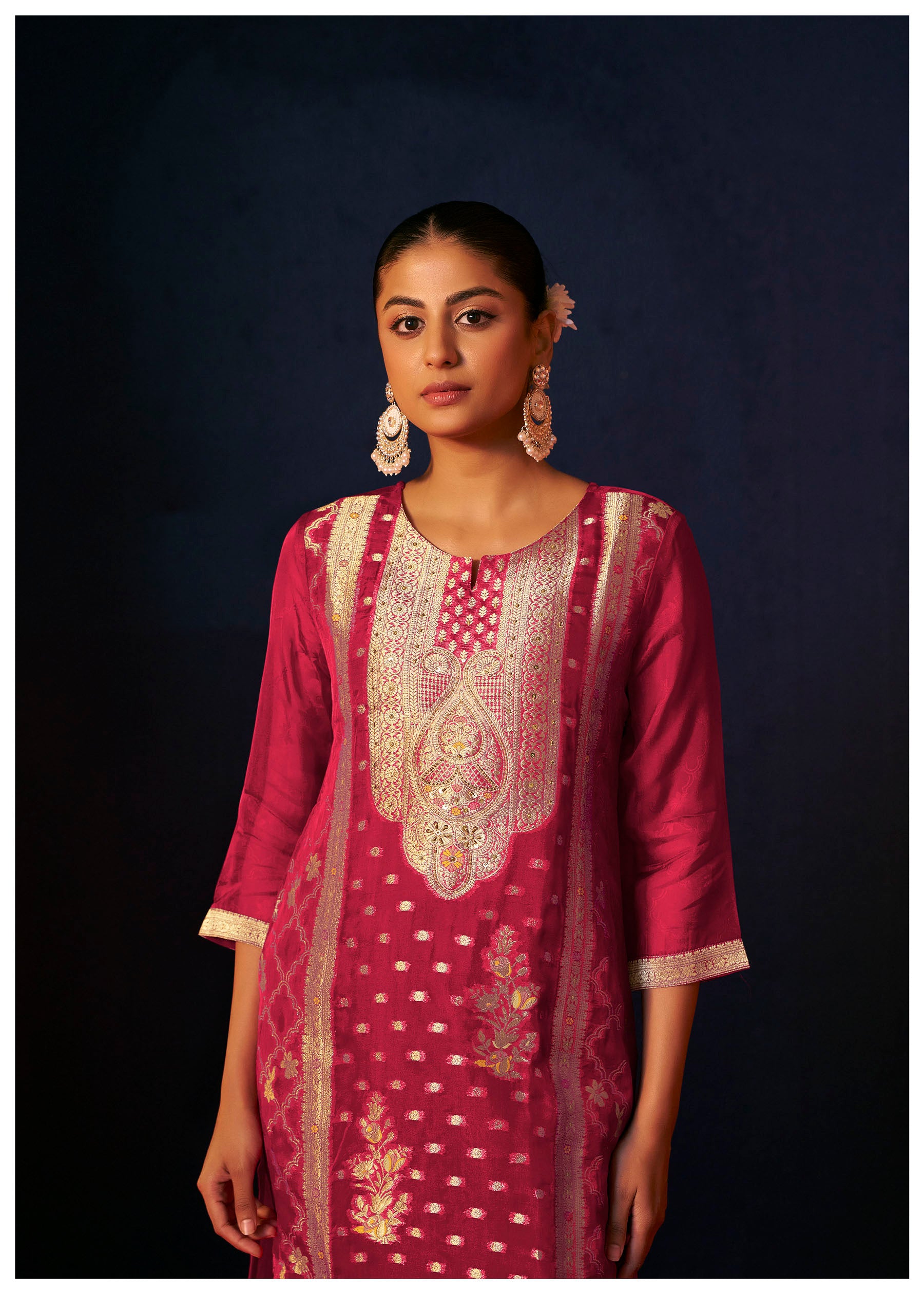 Ravelynn Red Organza Jacquard Kurta Set