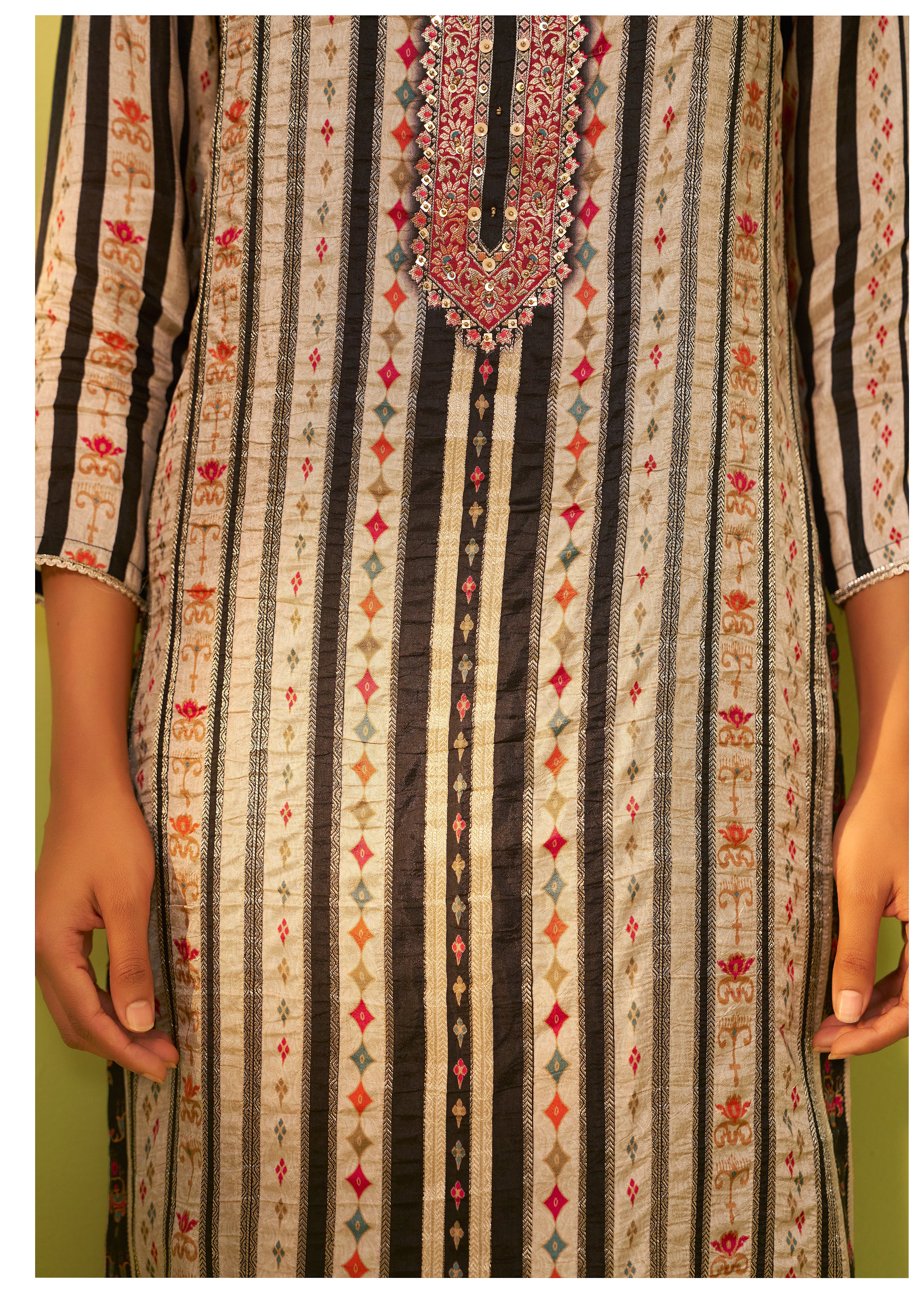 Position Print Russian Silk Kurta Set