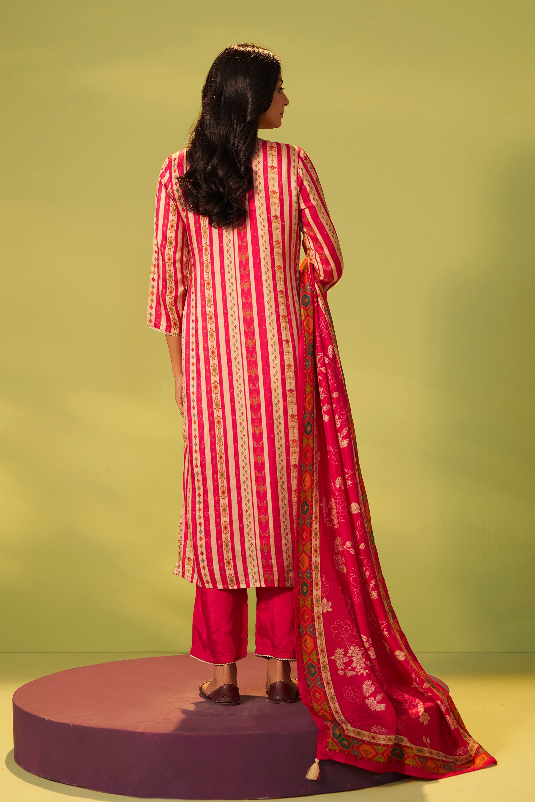 Position Print Russian Silk Kurta Set