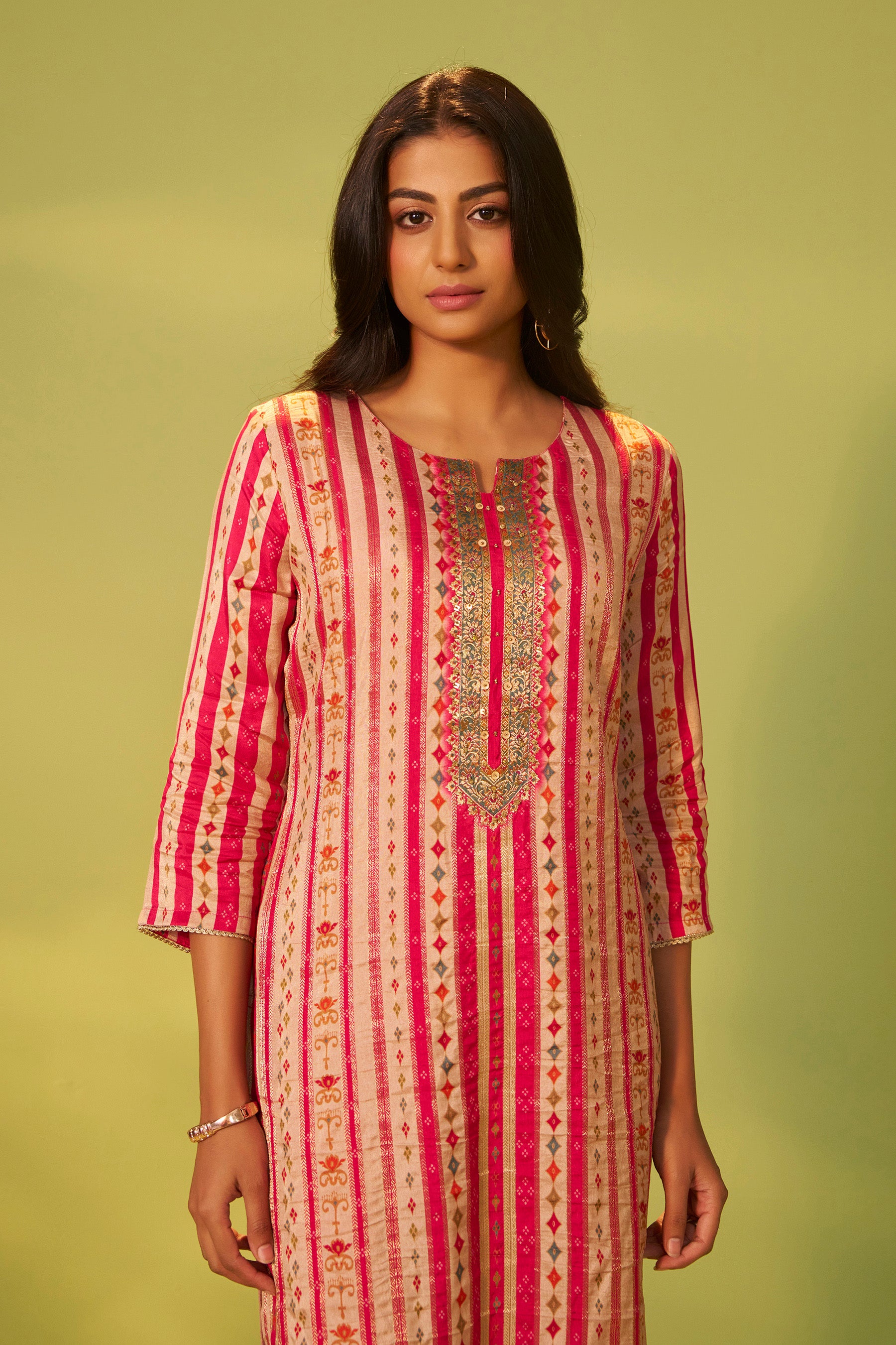 Position Print Russian Silk Kurta Set