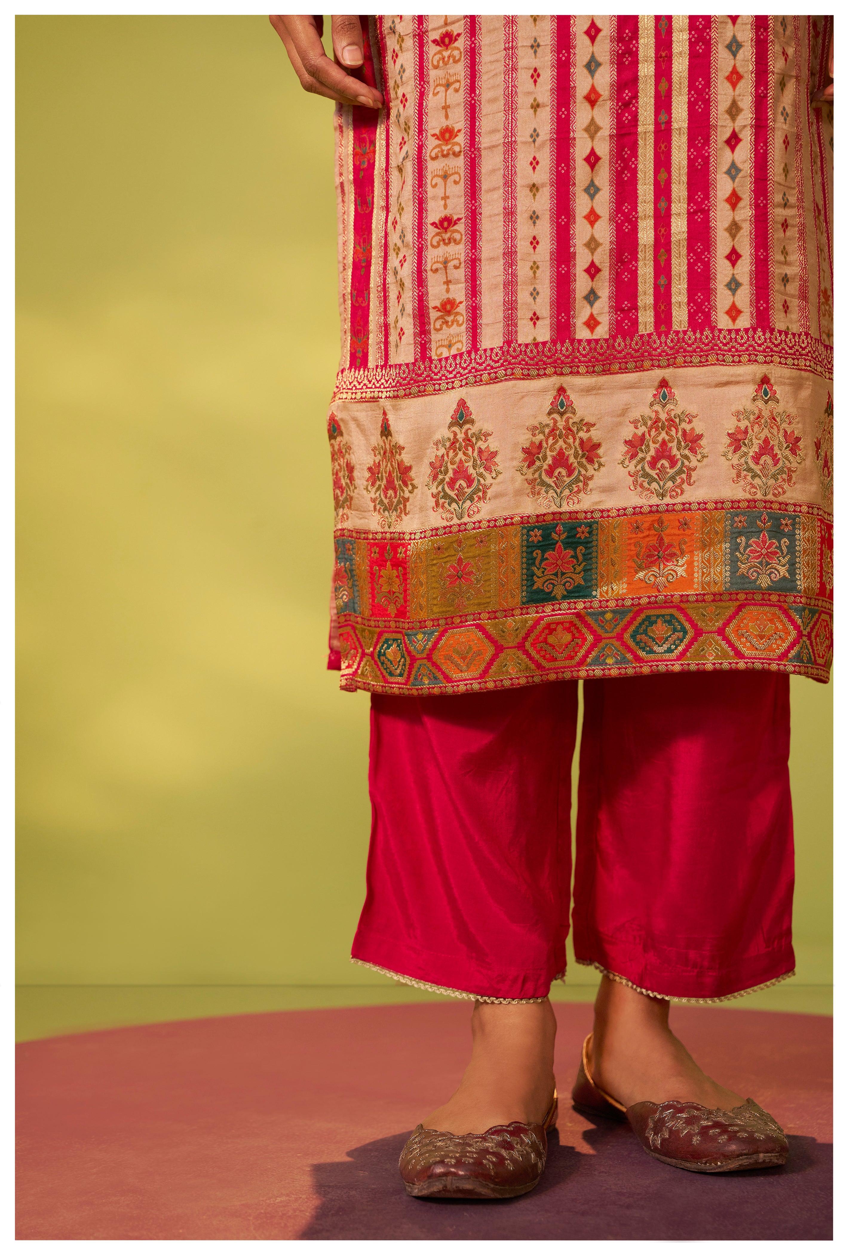 Position Print Russian Silk Kurta Set