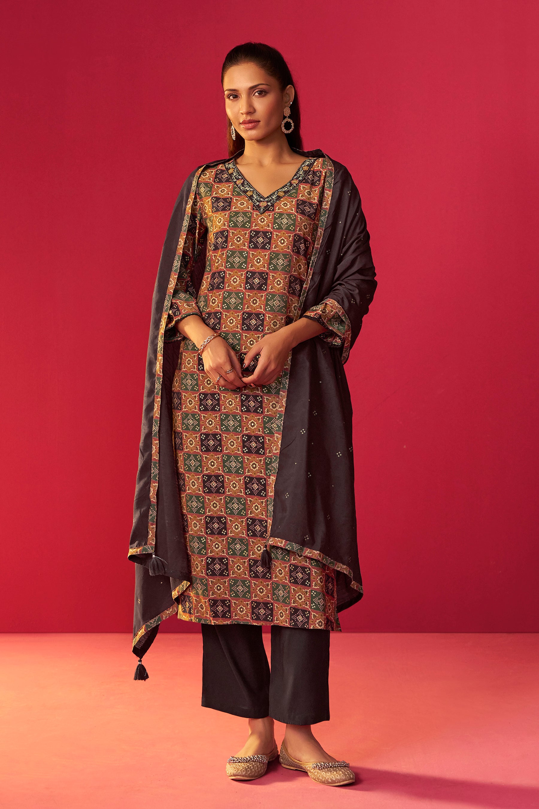 Embroidered Viscose Digital Print Kurta Set