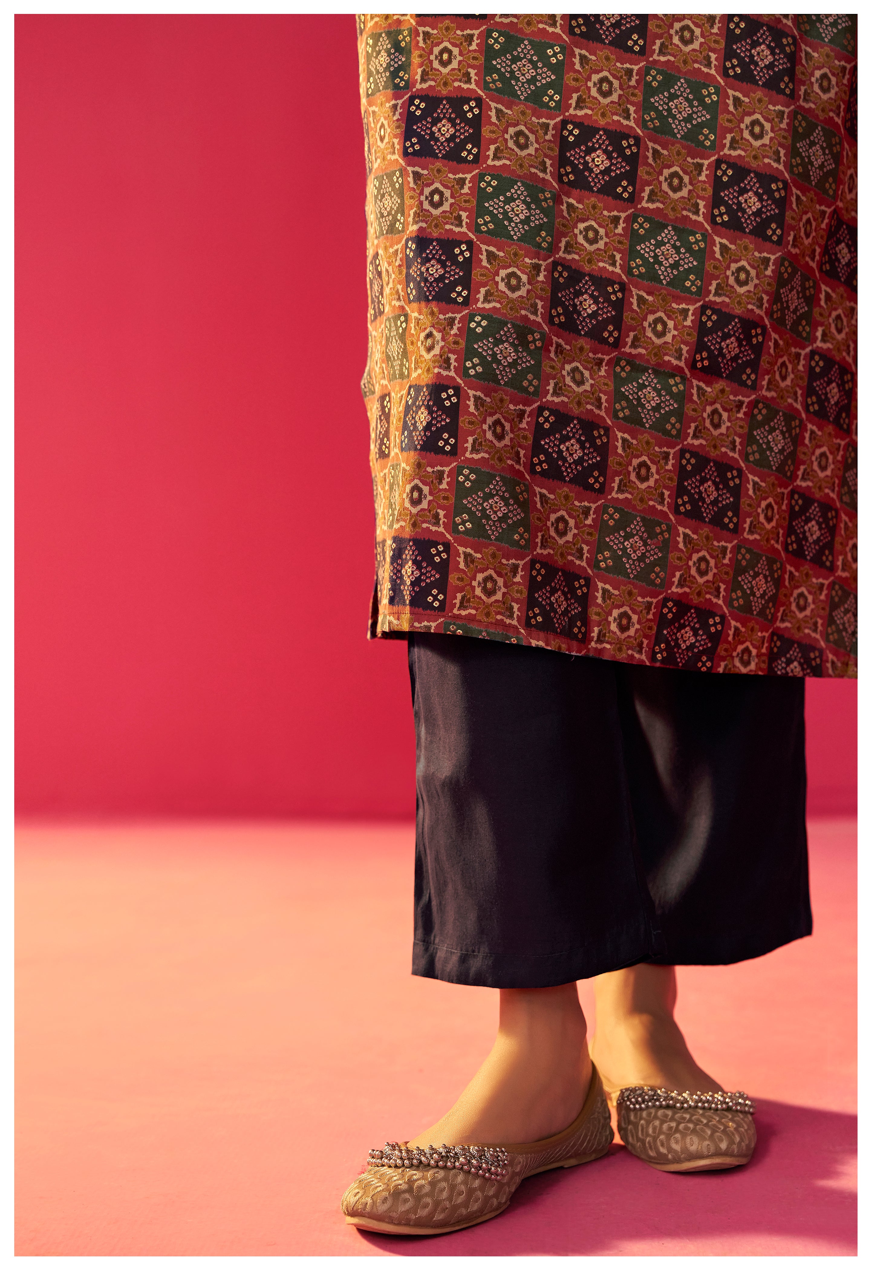 Embroidered Viscose Digital Print Kurta Set