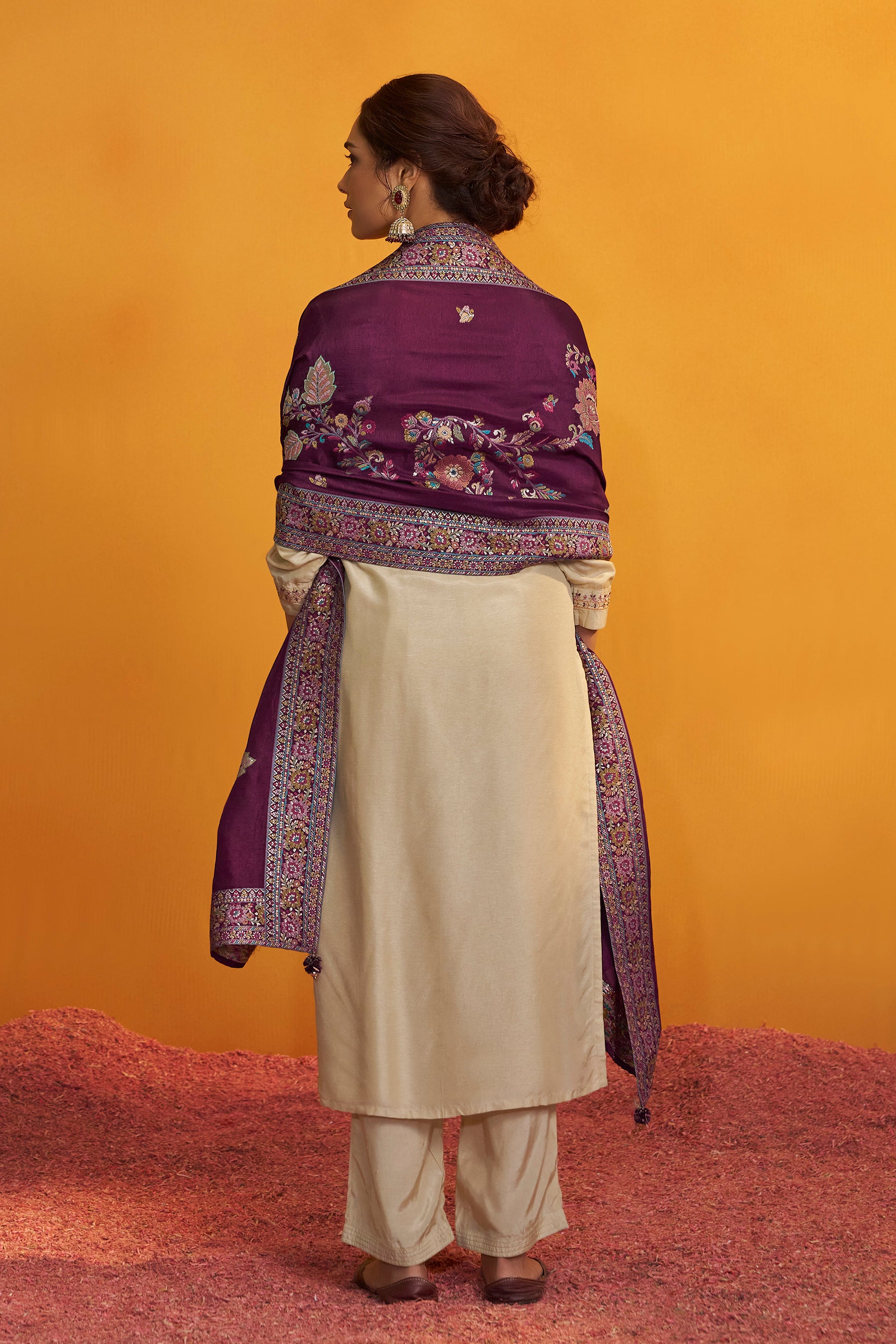 Russian Silk Kurta with Contrast Jacquard Dupatta – Cream