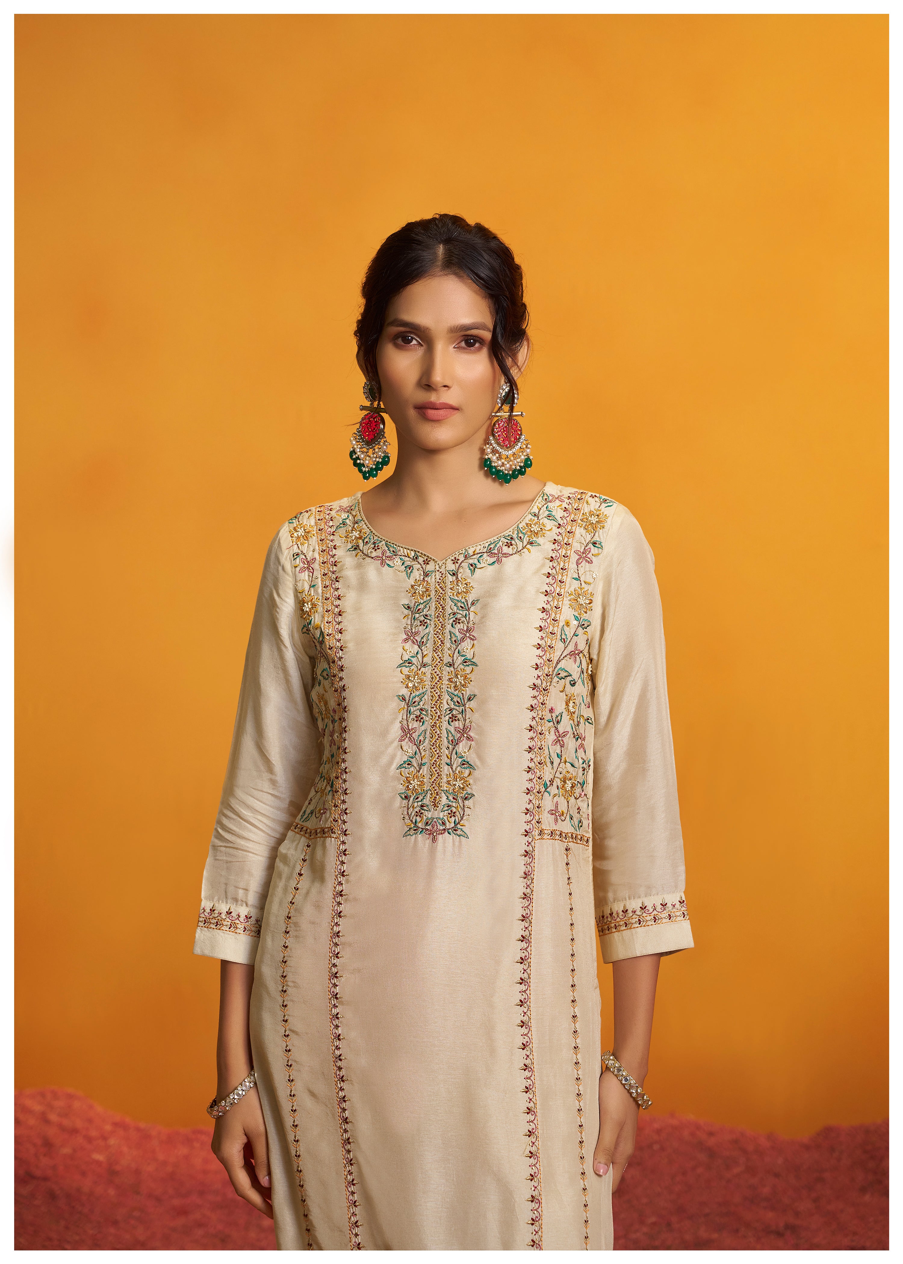 Russsian Silk Kurta With Contrast Jacquard Dupatta