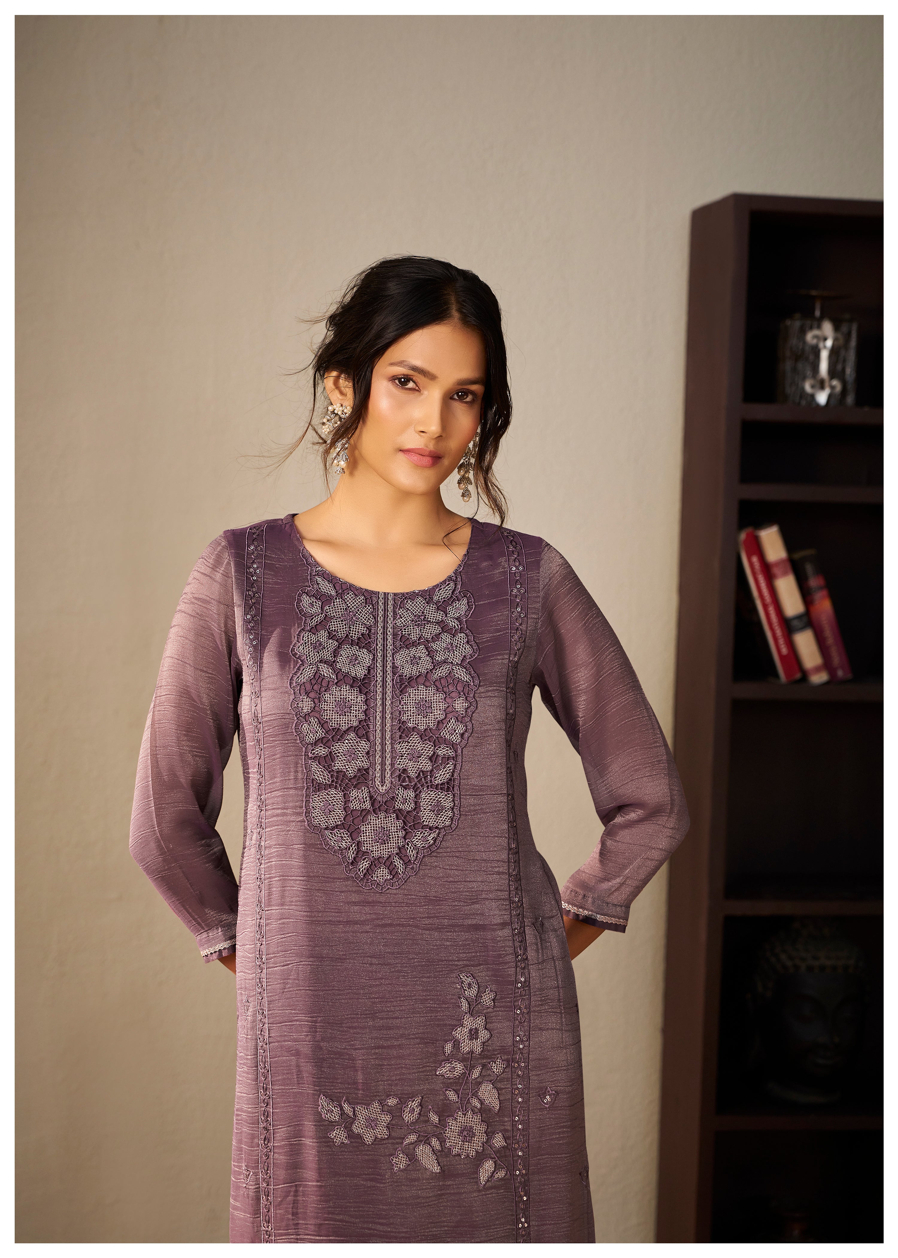 Crush Organza Borer Embroidery Set