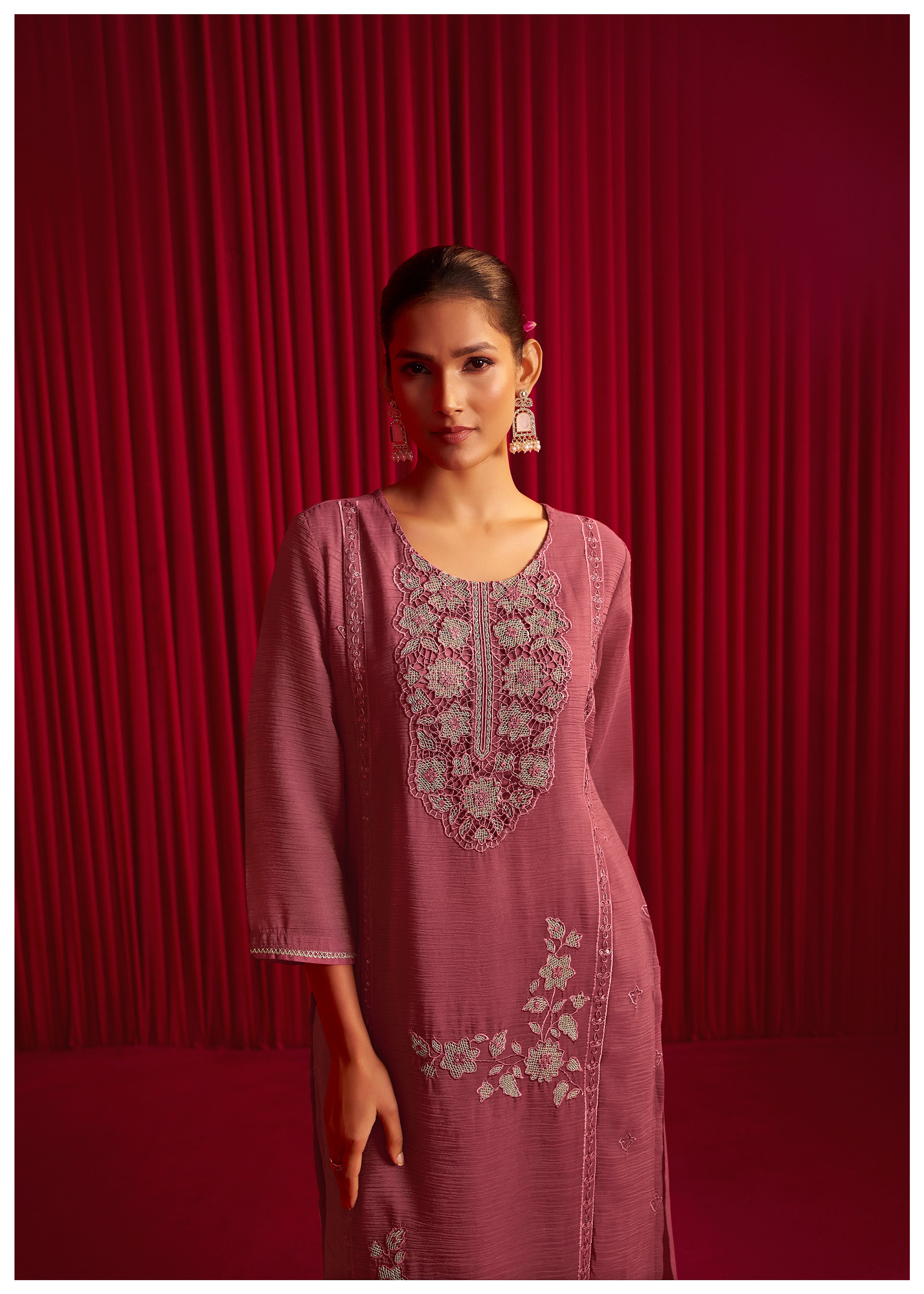 Crush Organza Borer Embroidery Set
