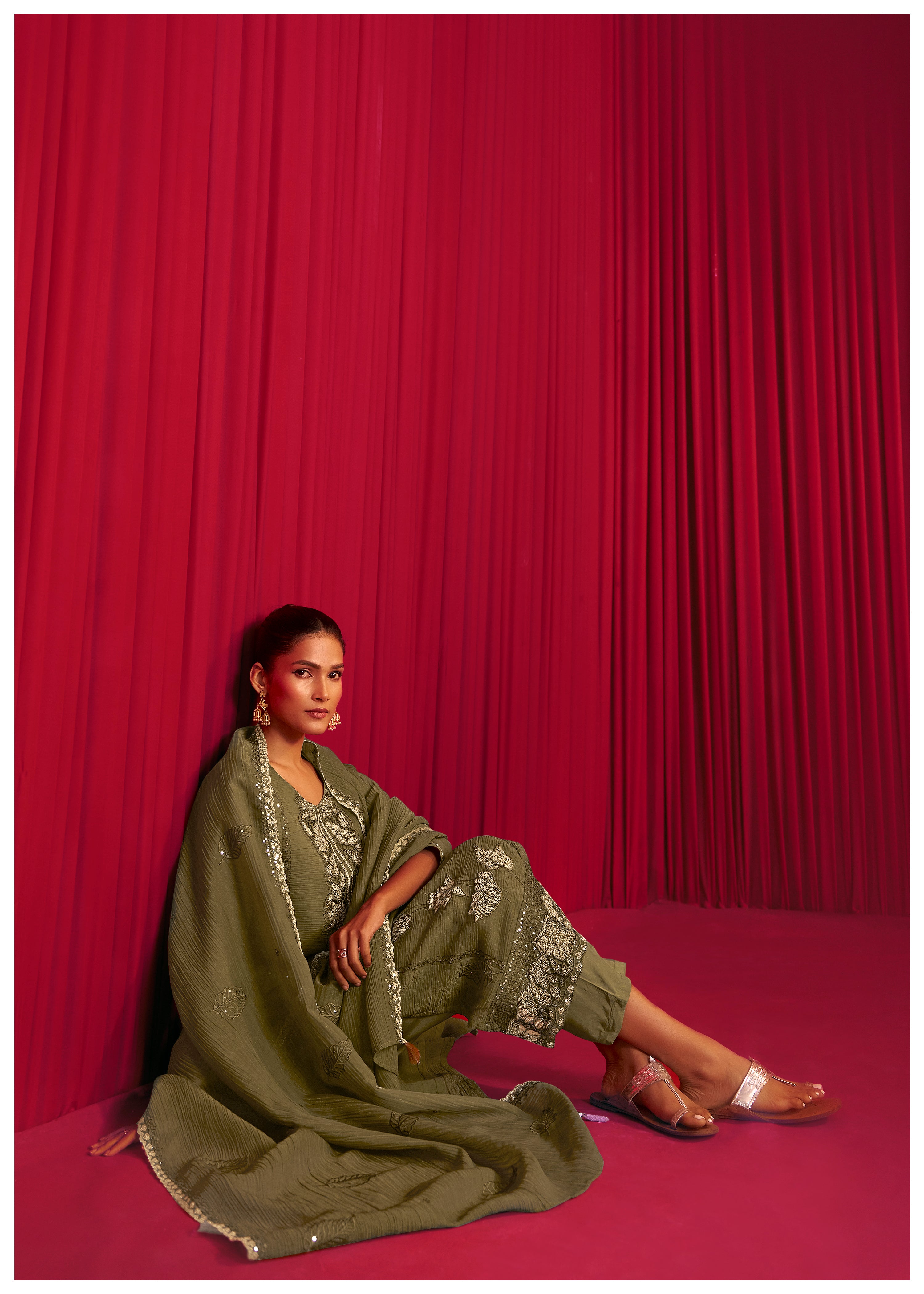 Green Crush Organza Borer Embroidery Set