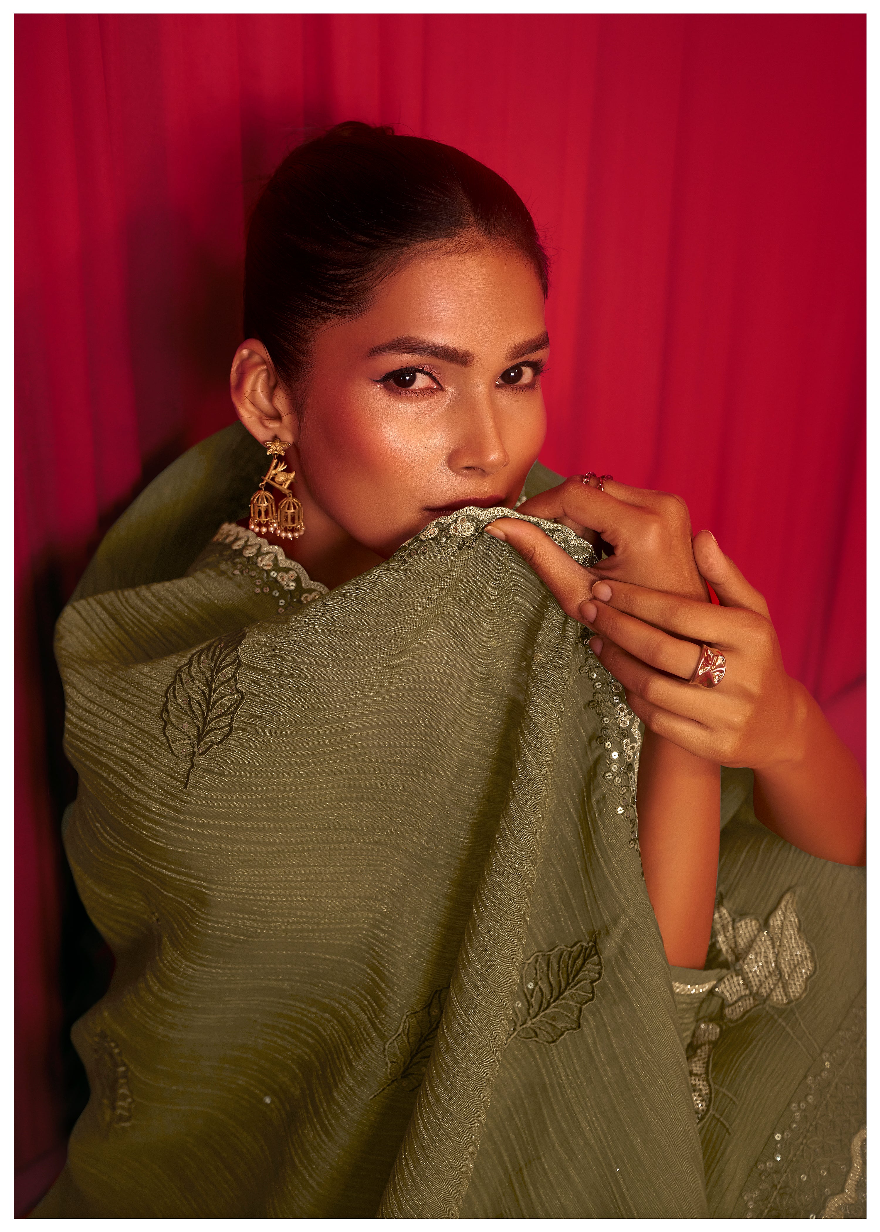 Green Crush Organza Borer Embroidery Set