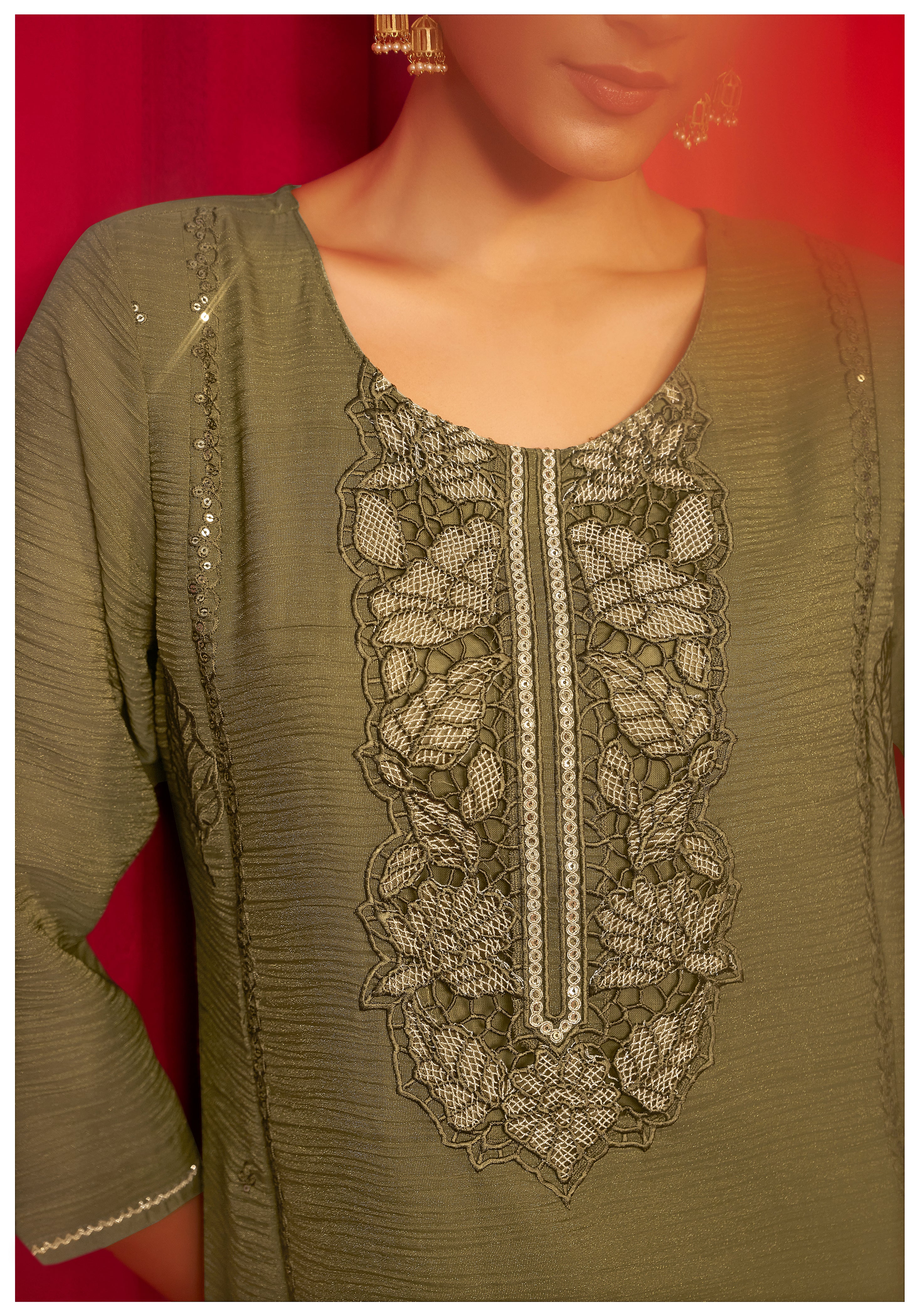 Green Crush Organza Borer Embroidery Set