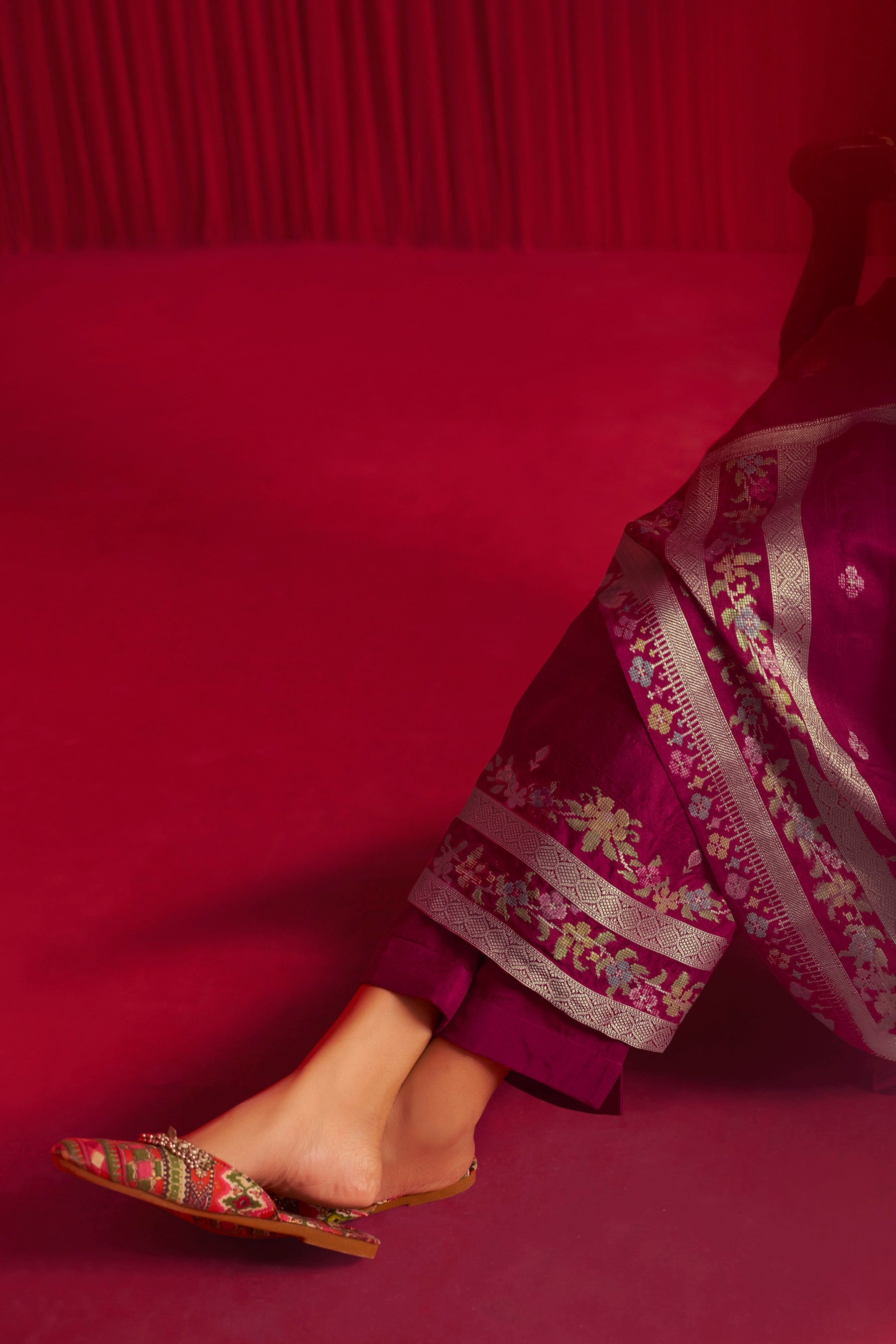 Bhagalpuri Silk Jacquard Set (Handwork)