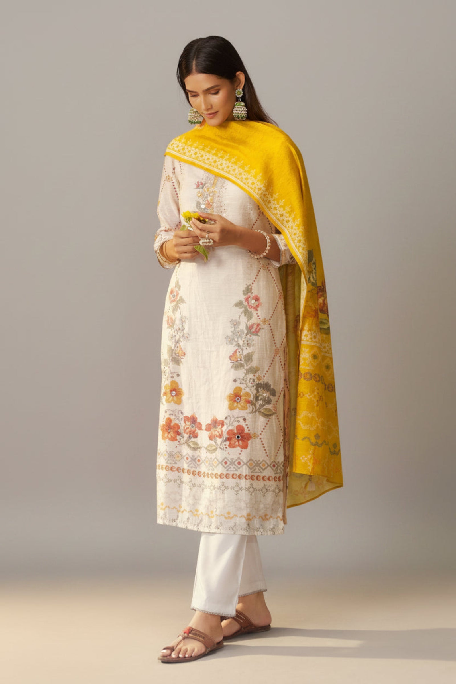 Shimmer Linen Digital Print Set – Cream
