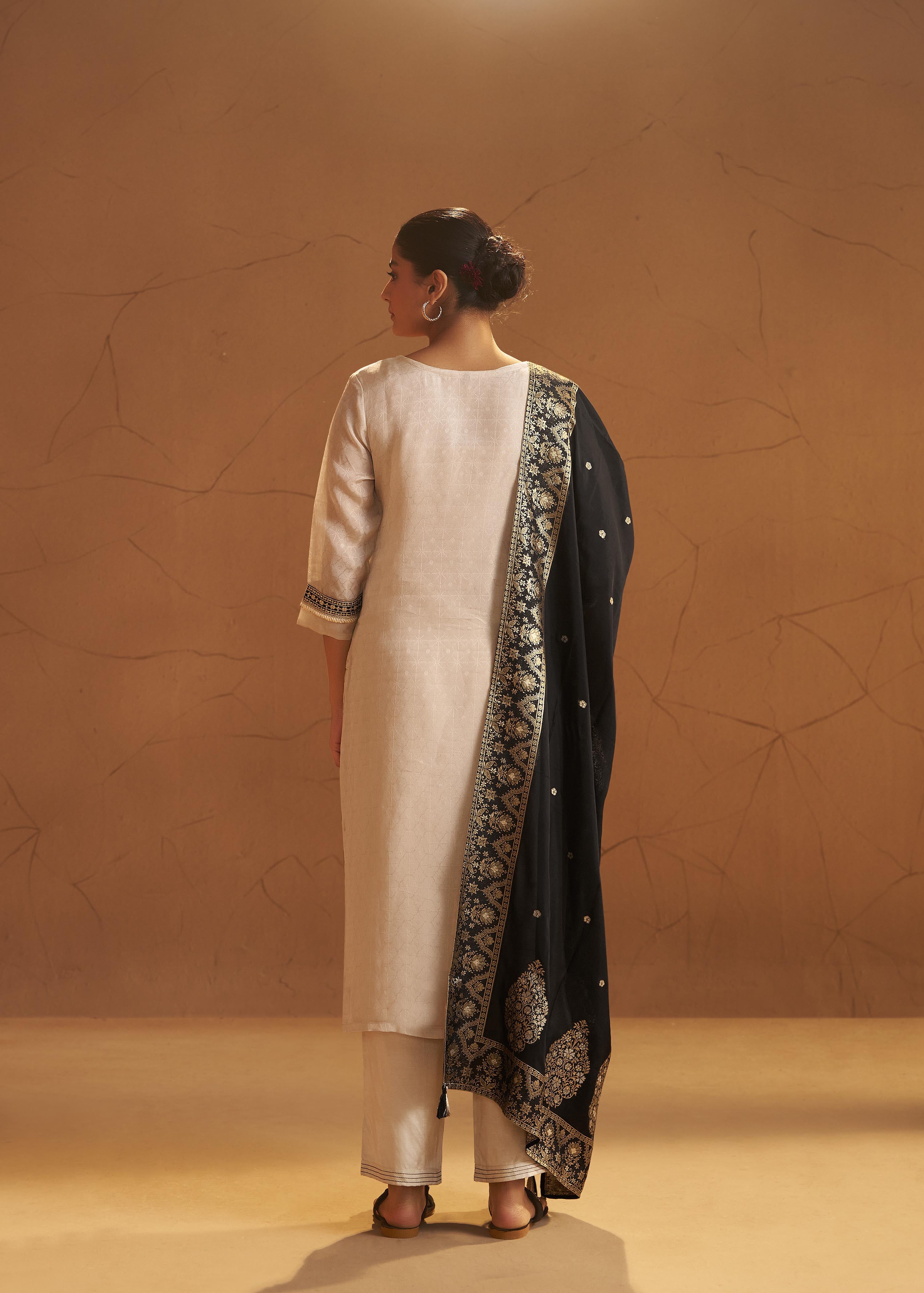 Ivory Tissue Organza Jacquard Ensemble