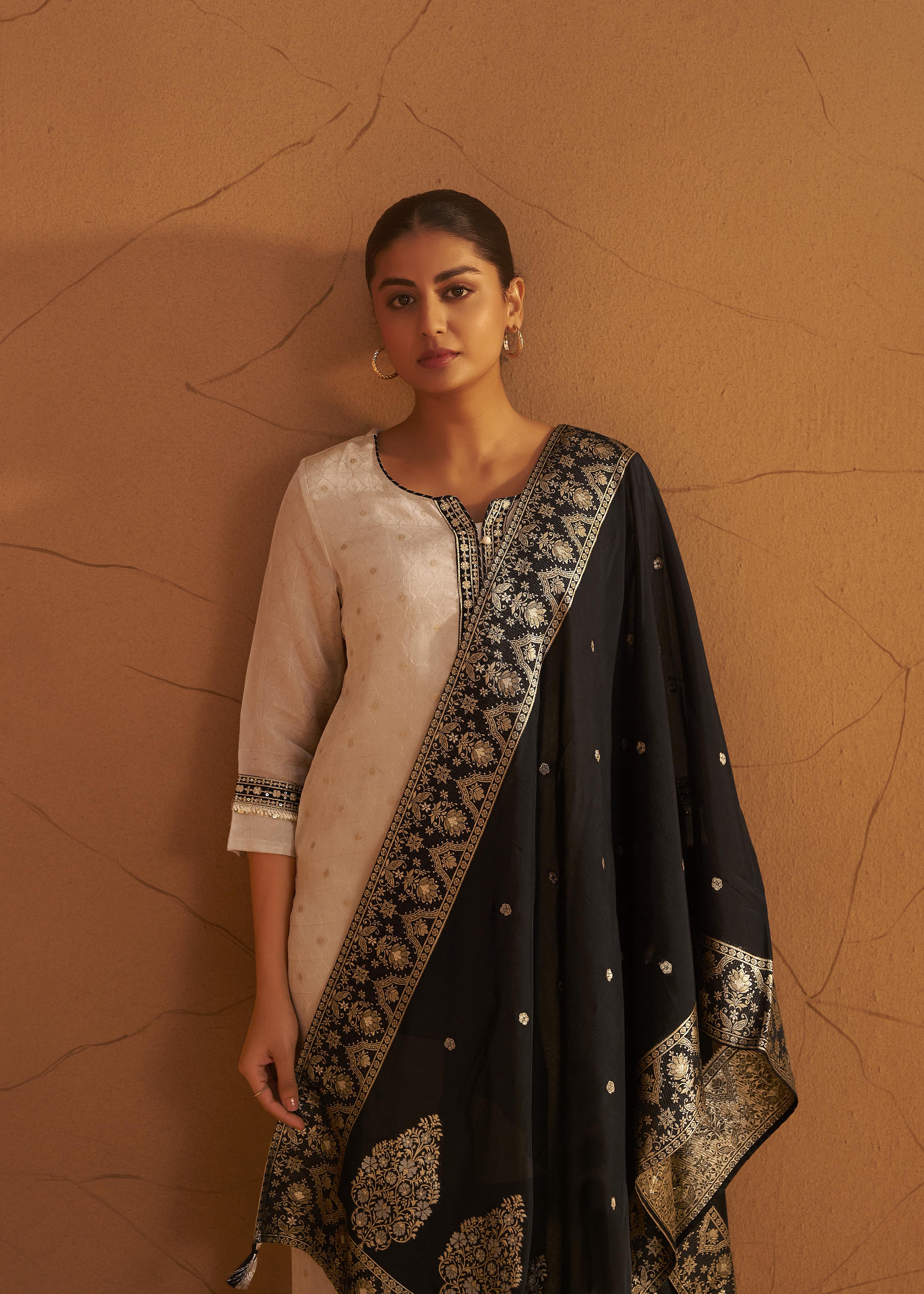 Ivory Tissue Organza Jacquard Ensemble