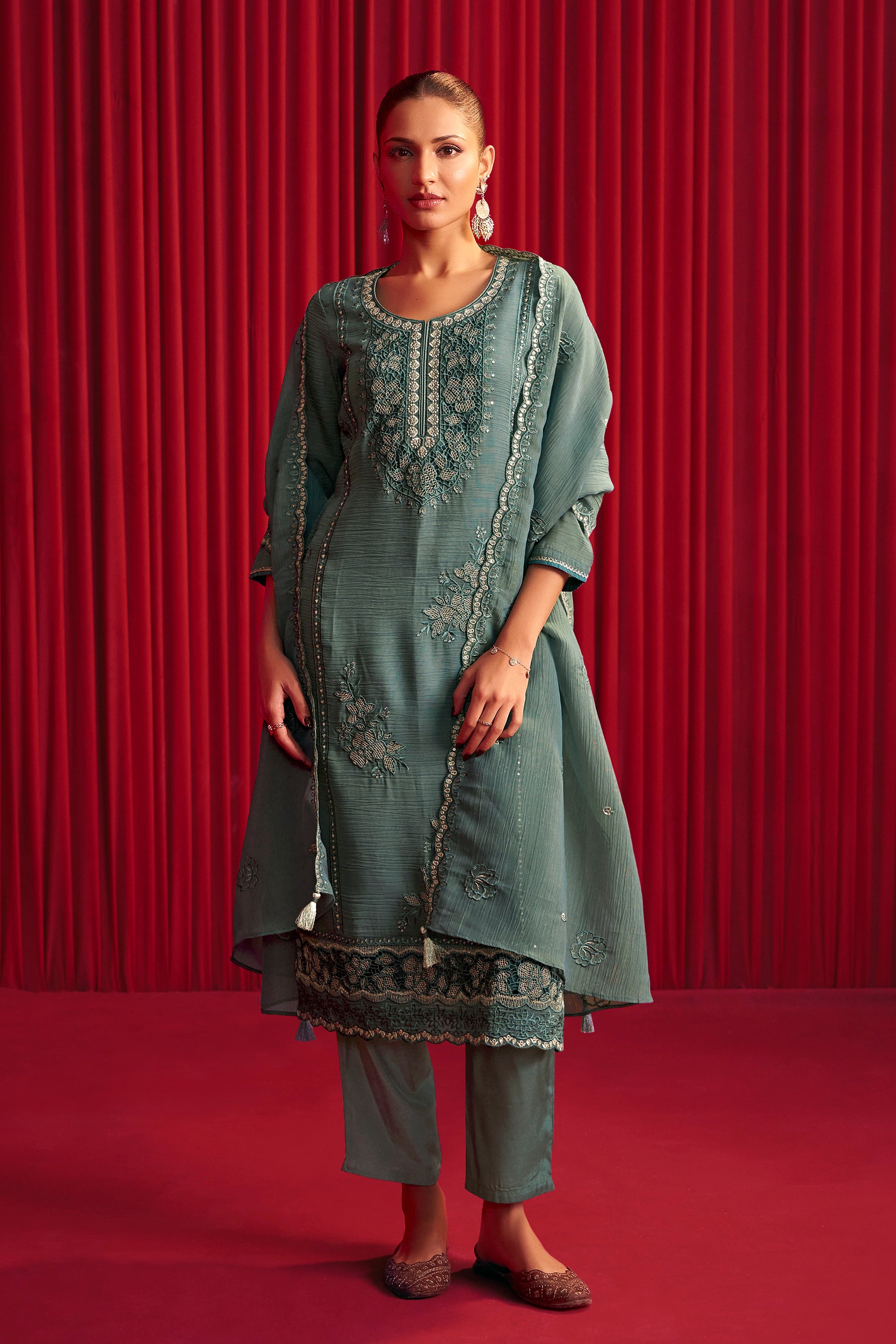 Crush Organza Border Embroidery Set