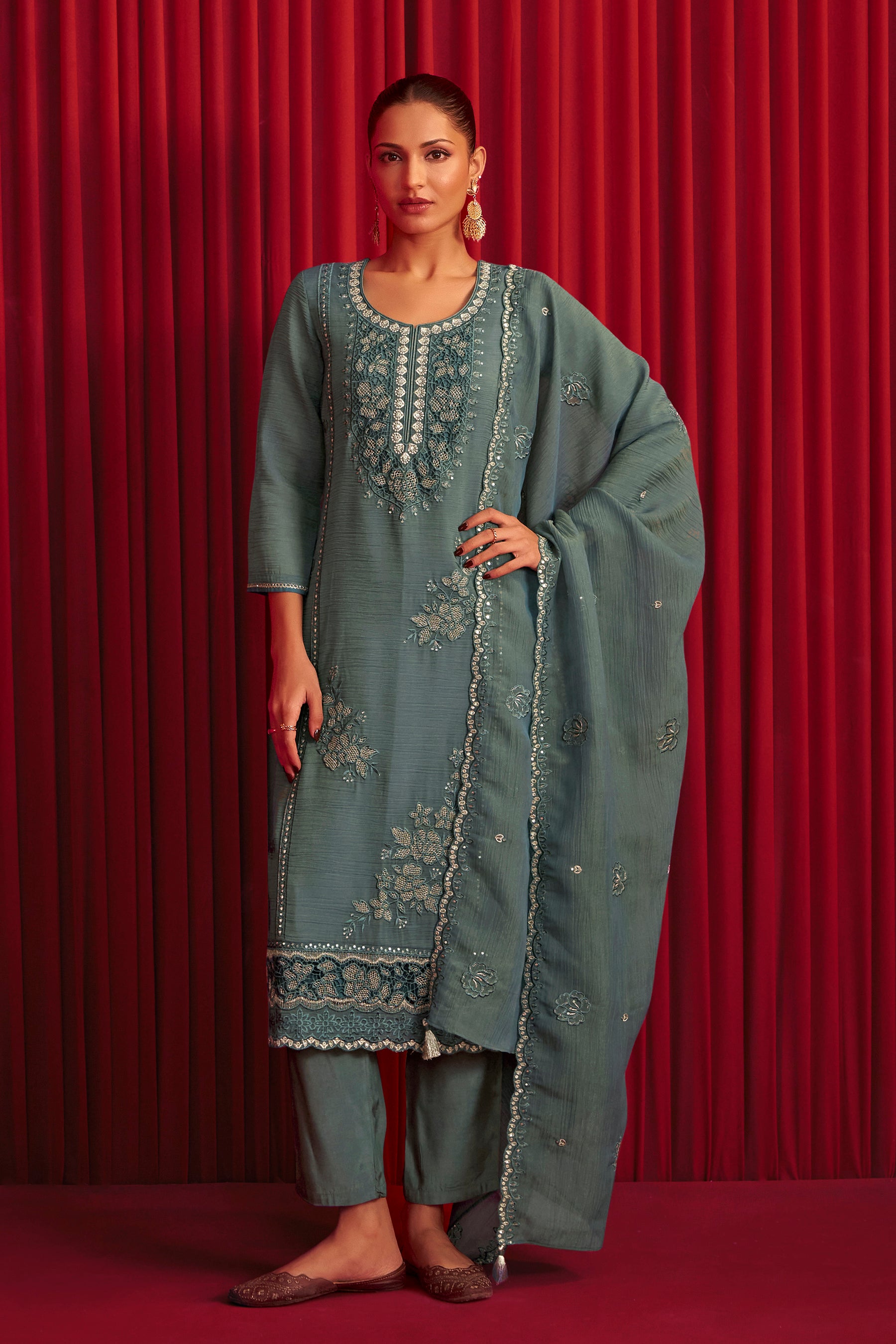 Crush Organza Border Embroidery Set