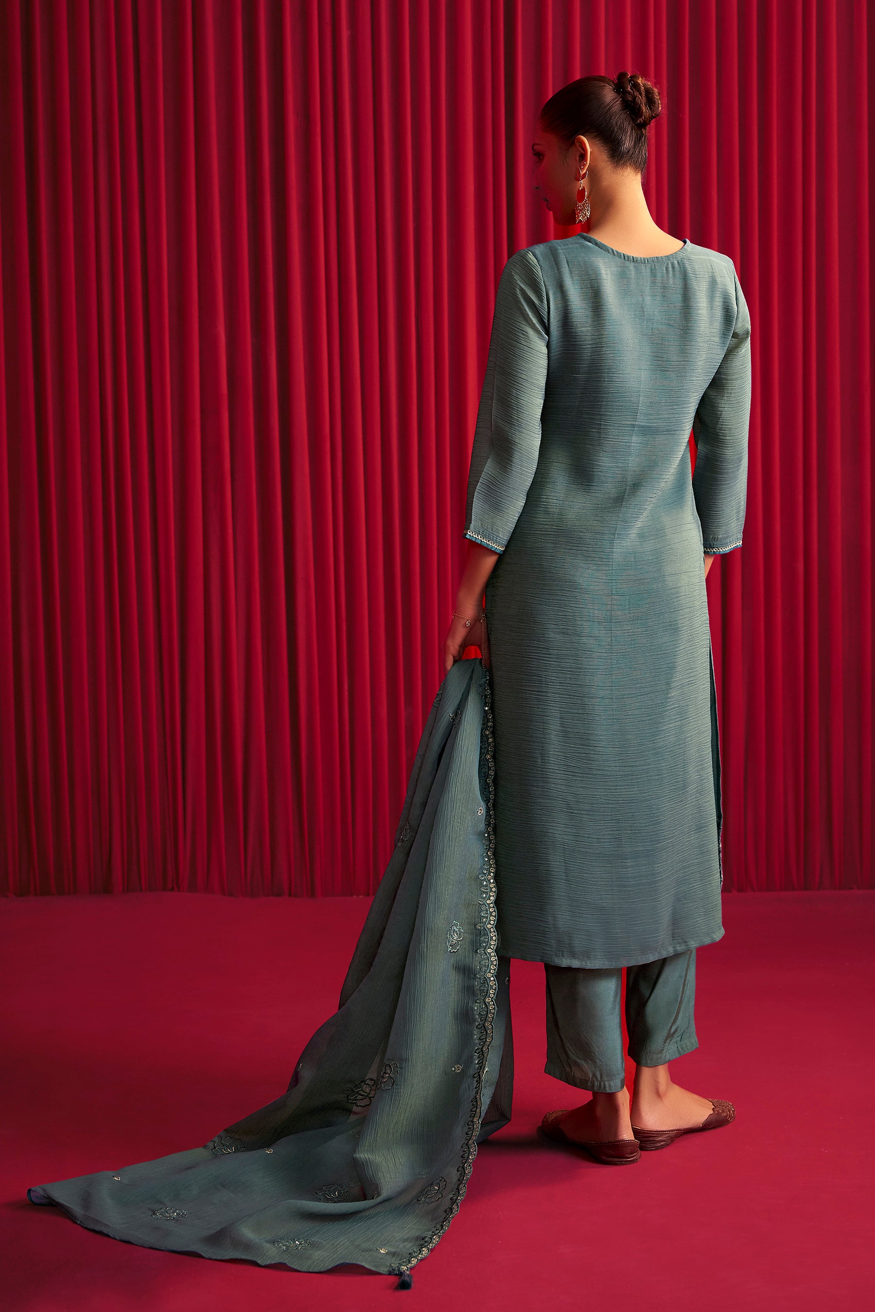 Crush Organza Border Embroidery Set