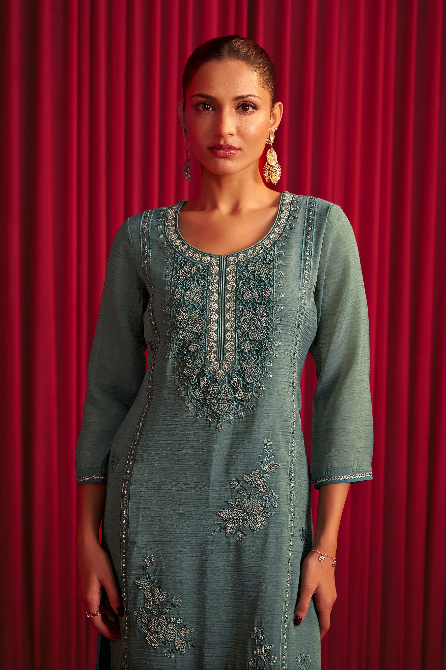 Crush Organza Border Embroidery Set