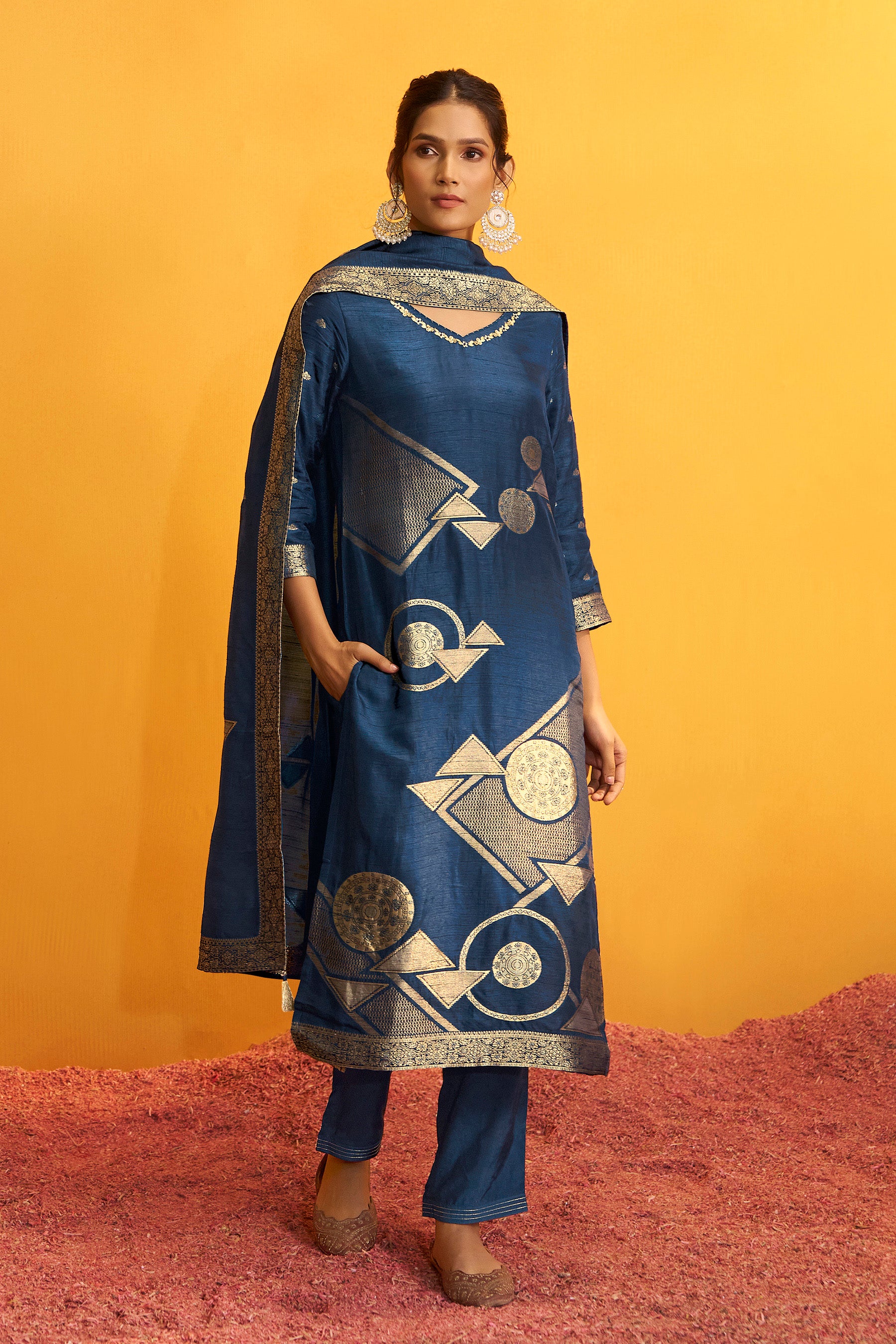 Russian Jacquard Set