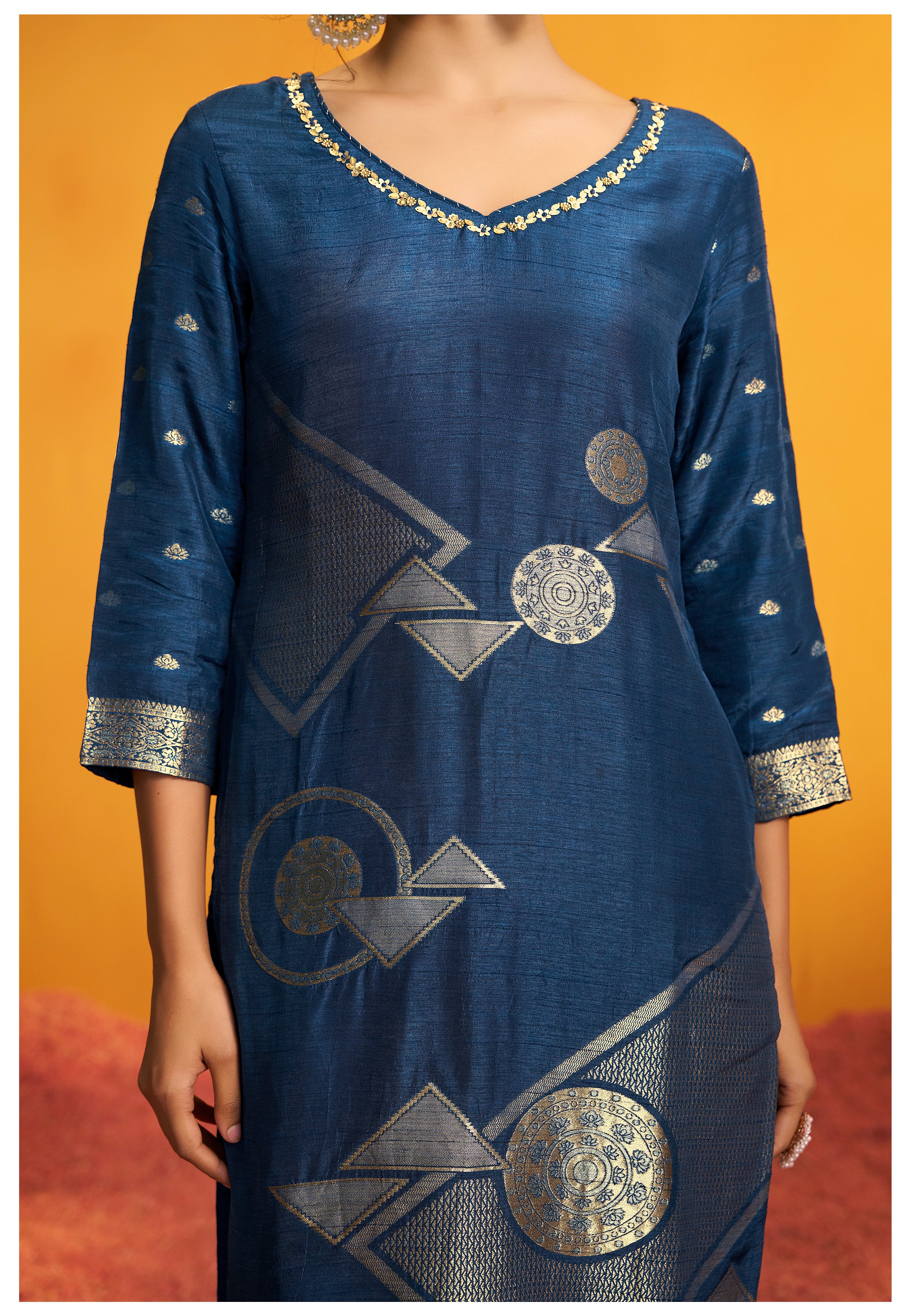 Russian Jacquard Set