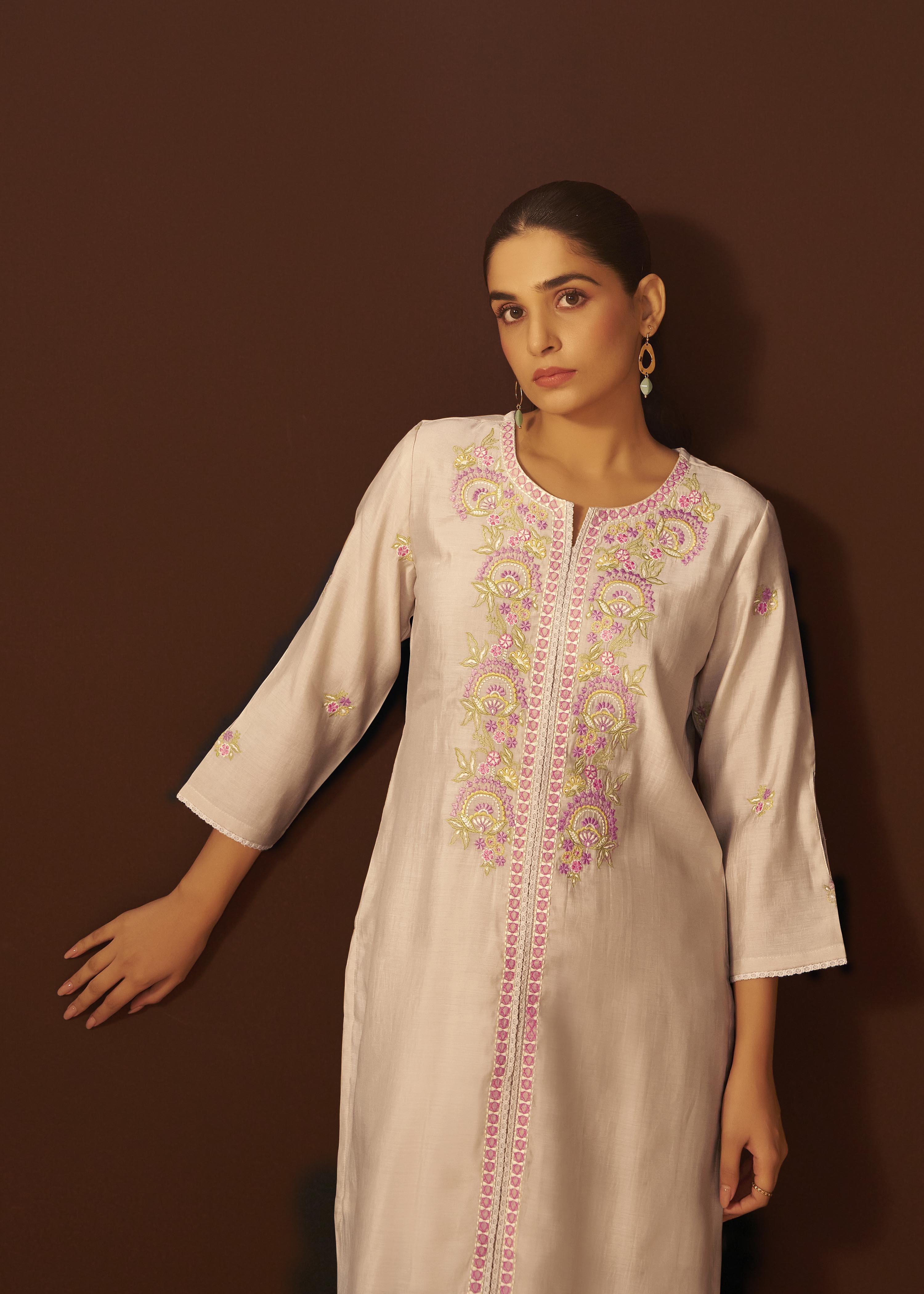 Pale Cream Mul Chanderi Embroidery Co-ord Set