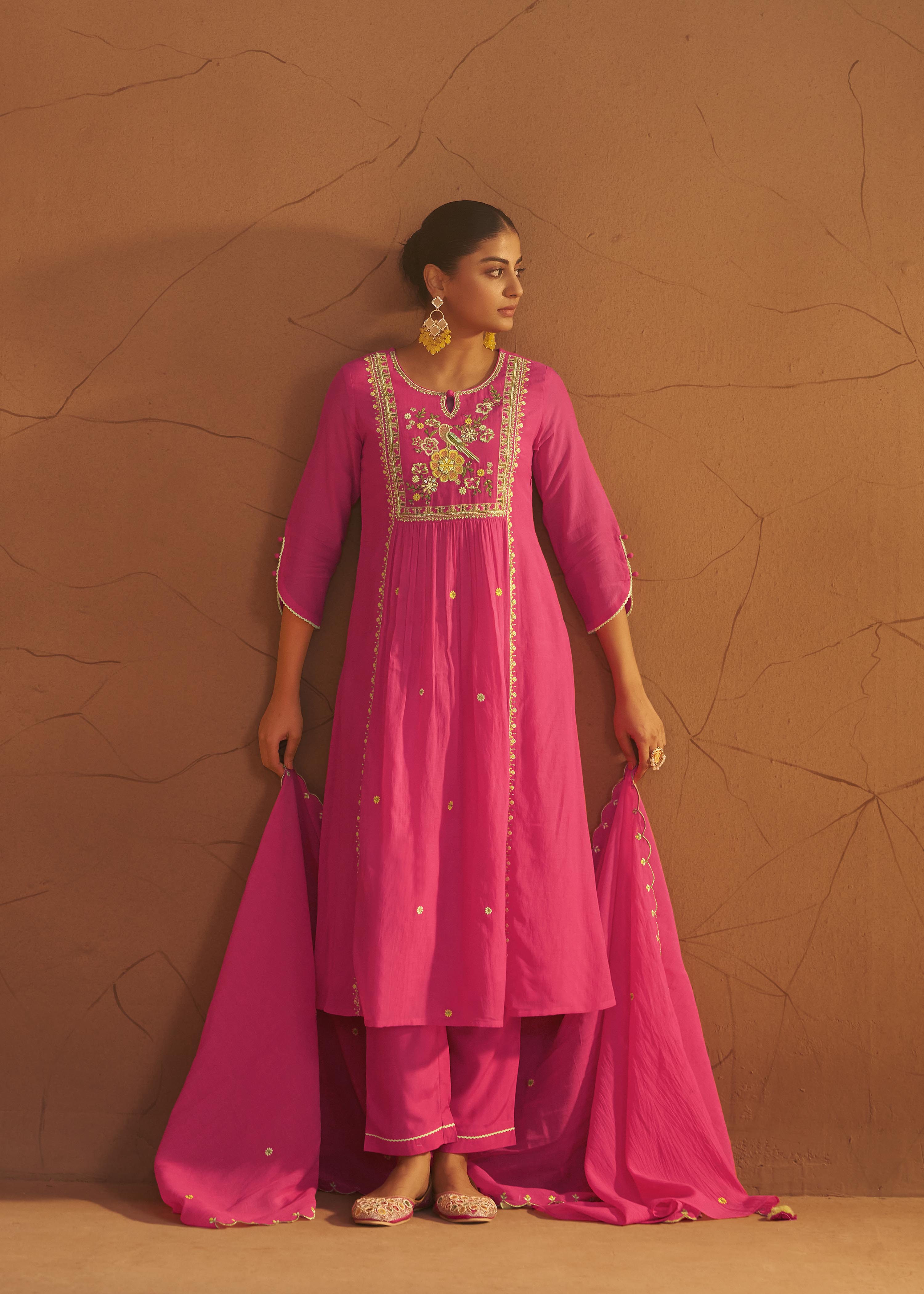 Pink Mul Chanderi Embroidery Kurta Set with Scallop Dupatta