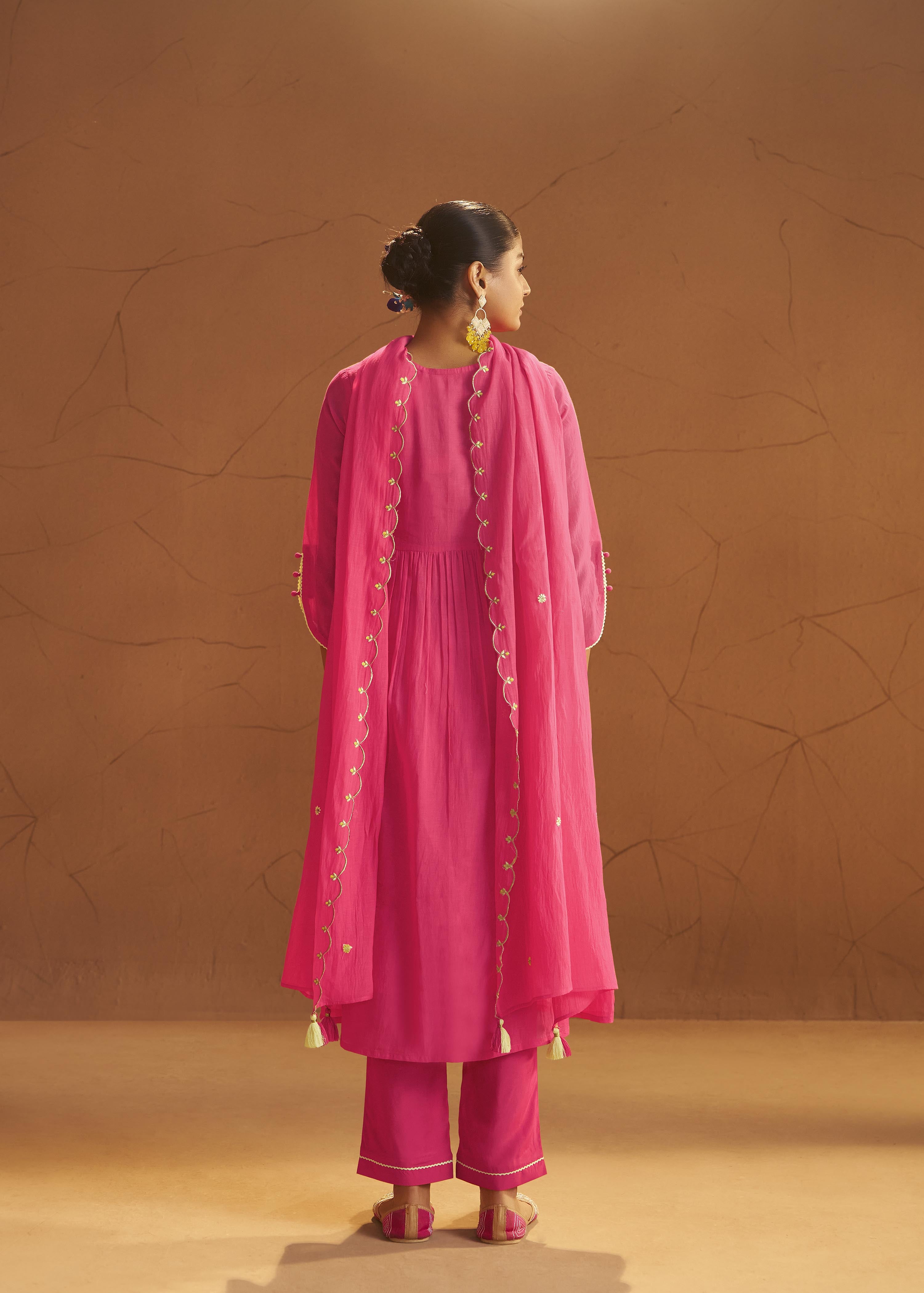 Pink Mul Chanderi Embroidery Kurta Set with Scallop Dupatta