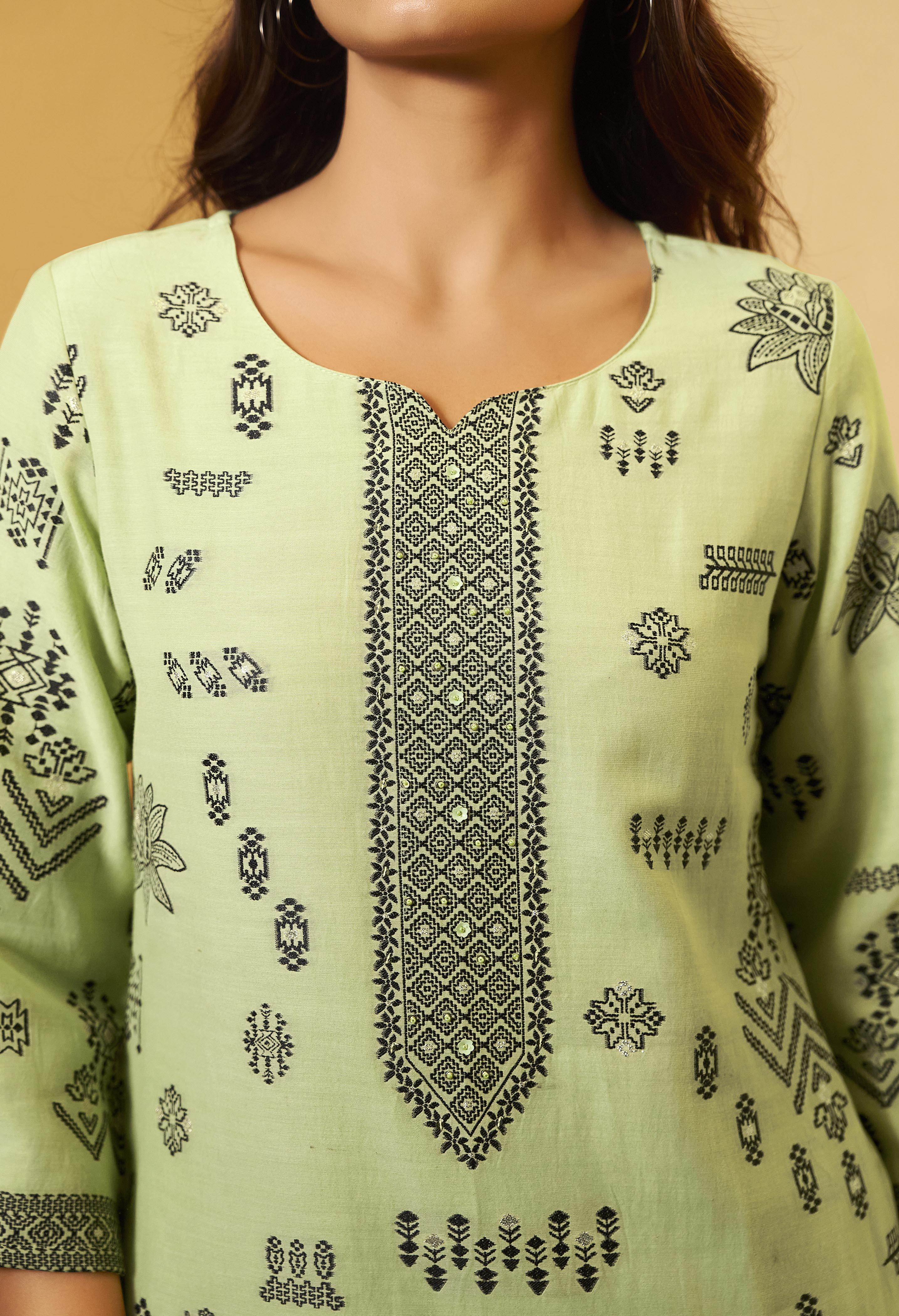 Green Linen Jacquard Set with Handwork
