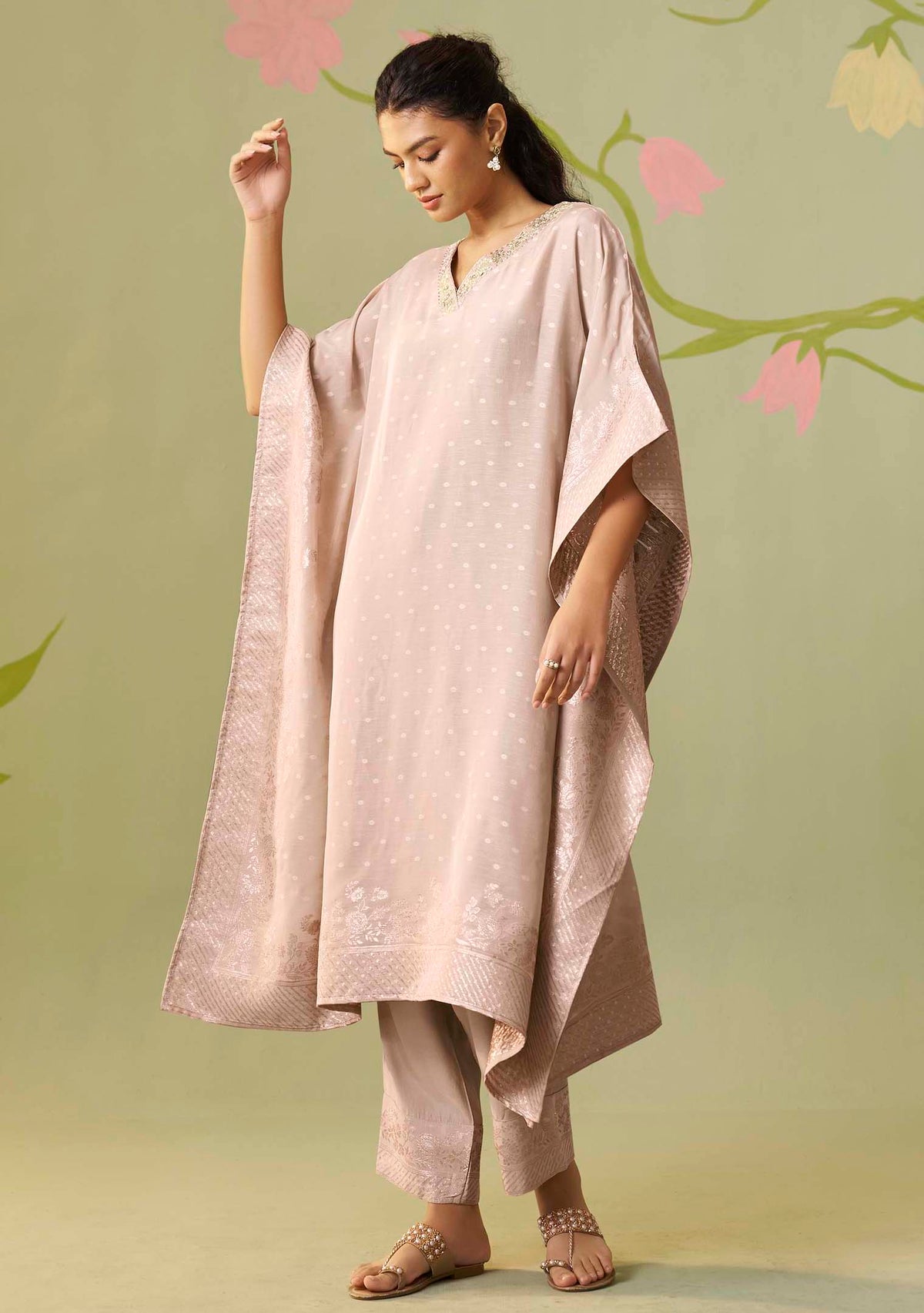 Gulabi Dola Silk Handwork Jacquard Kaftan