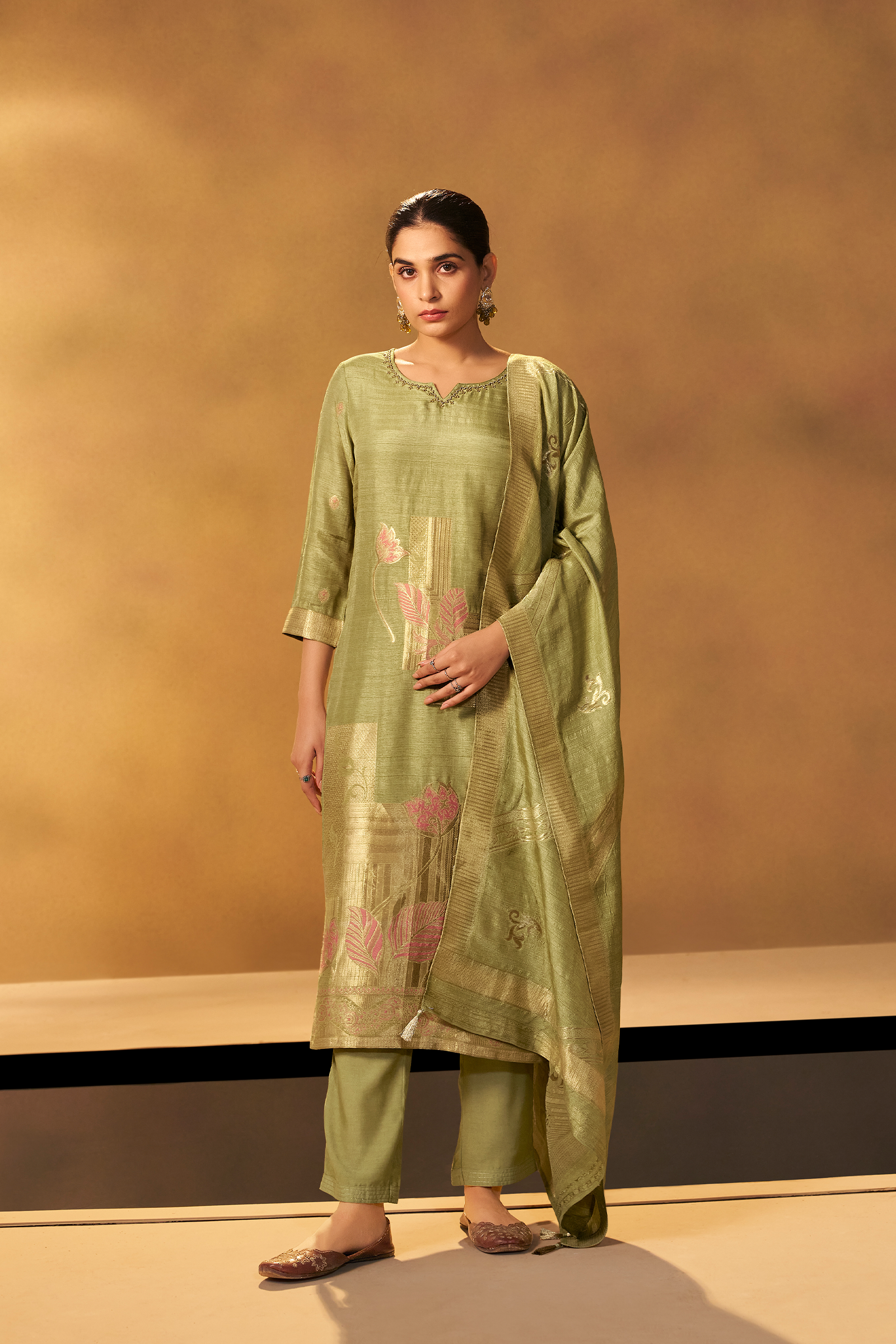 Sage Live Linen Jacquard Kurta Set