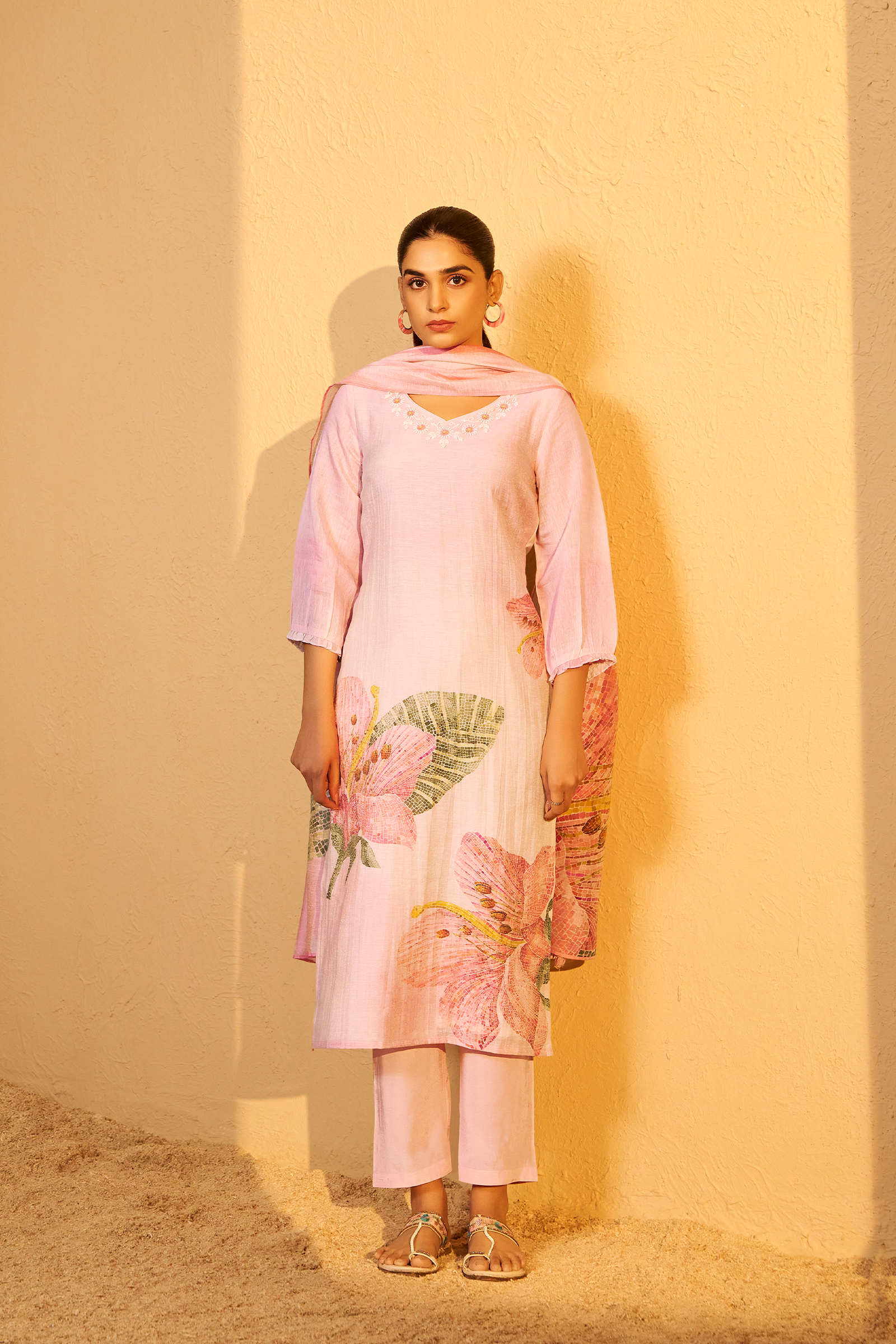 Soft Lotus Pink Shimmer Linen Digital Print Kurta Set