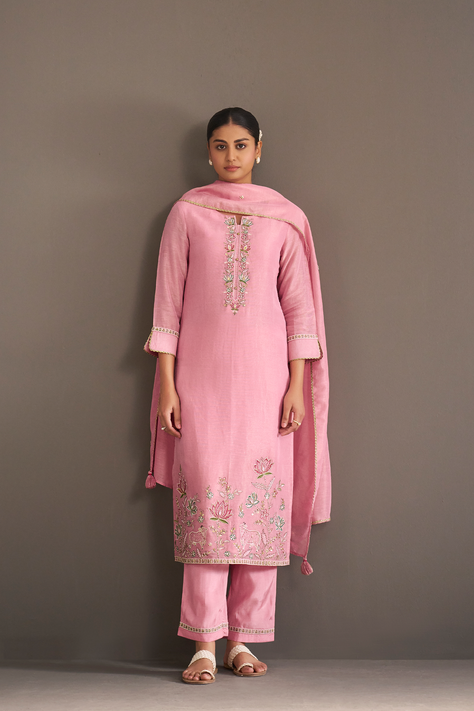 Powder Rosé Shimmer Linen Embroidered Kurta Set