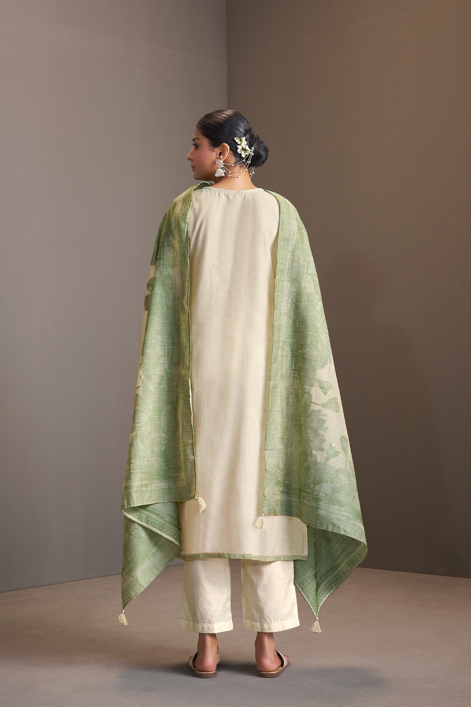 Sagewood Ivory Linen Chanderi Jacquard Kurta Set