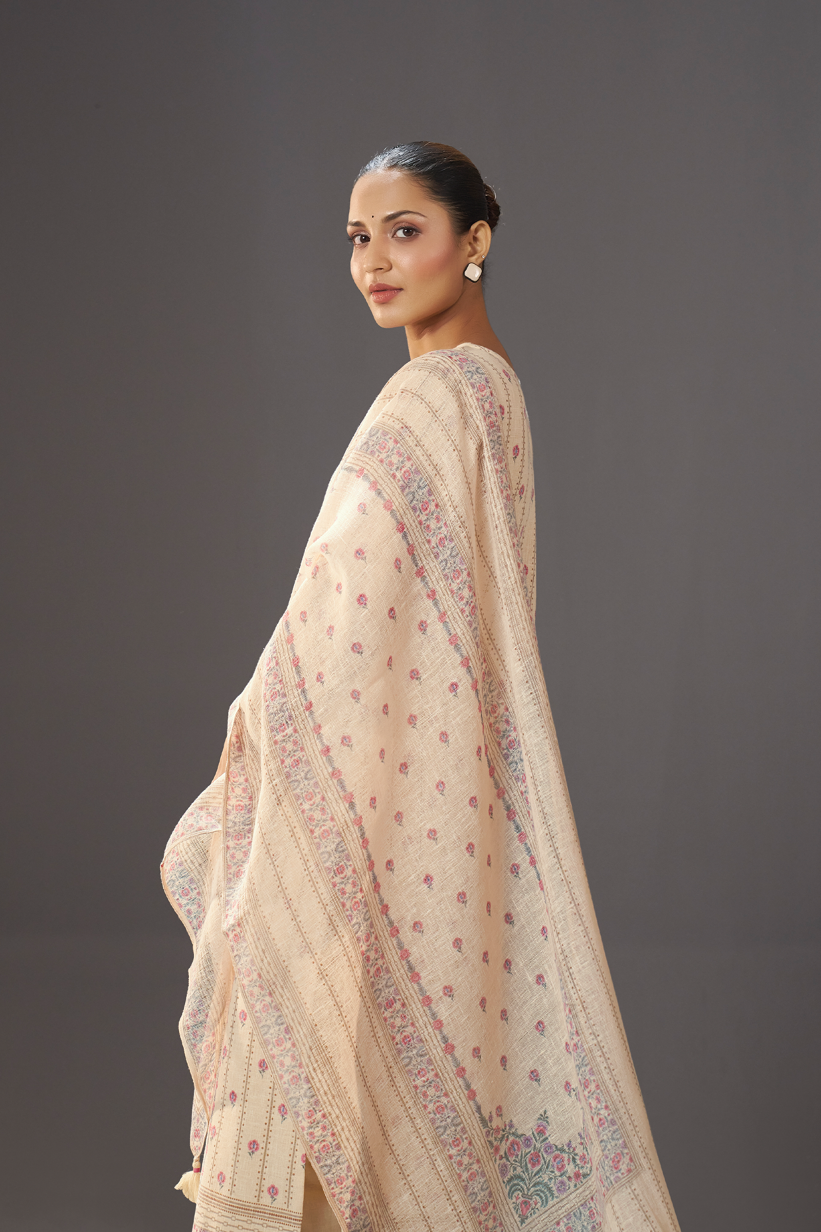 Ivory Petal Vine Linen Cotton Digital Printed Kurta Set