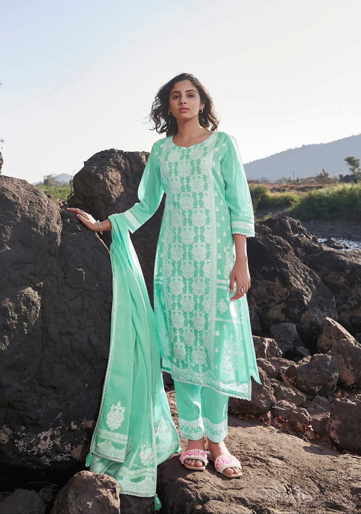 Dreamlike Poise Chanderi Kurta Set