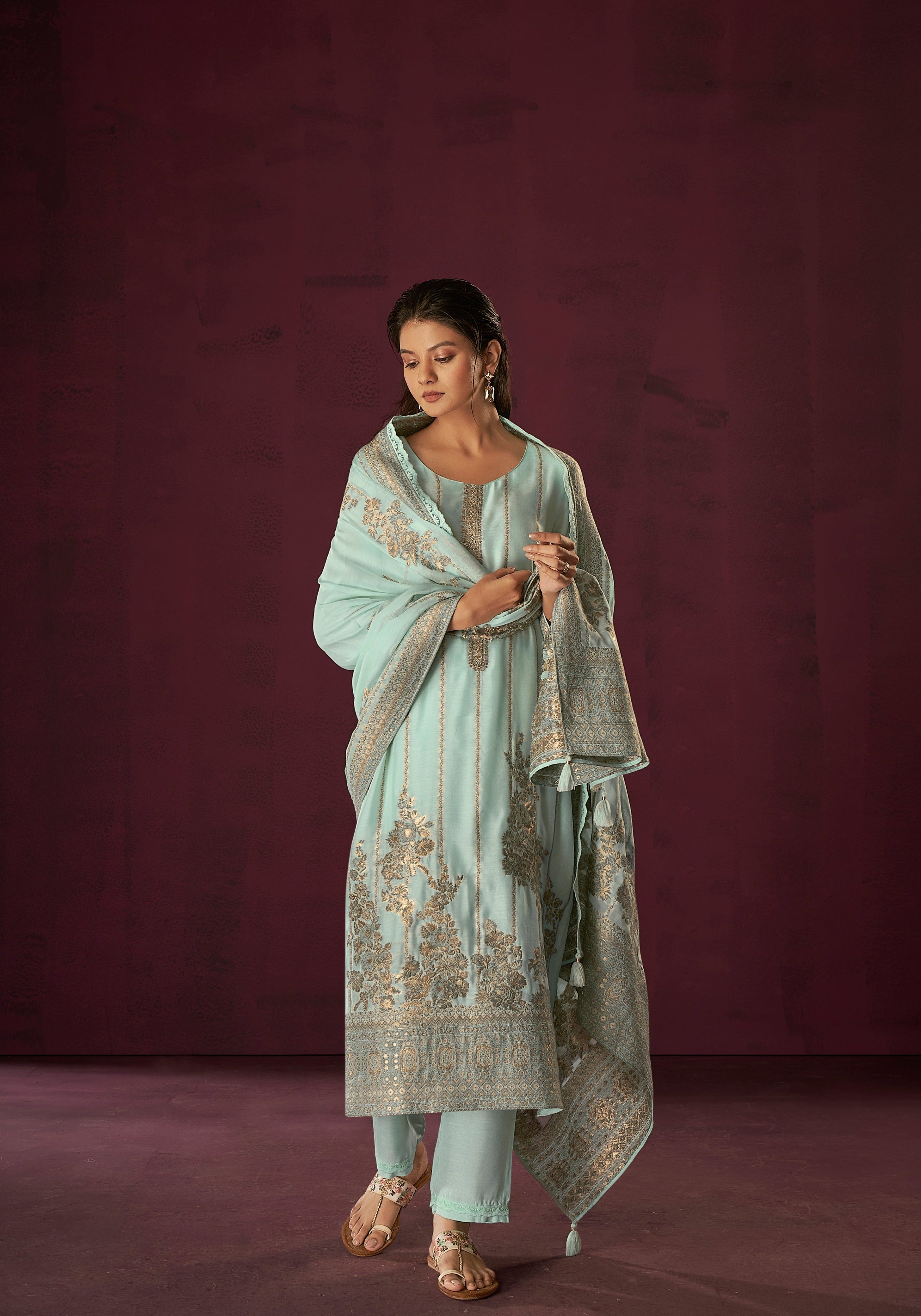 Airy Stature Chanderi Kurta Set
