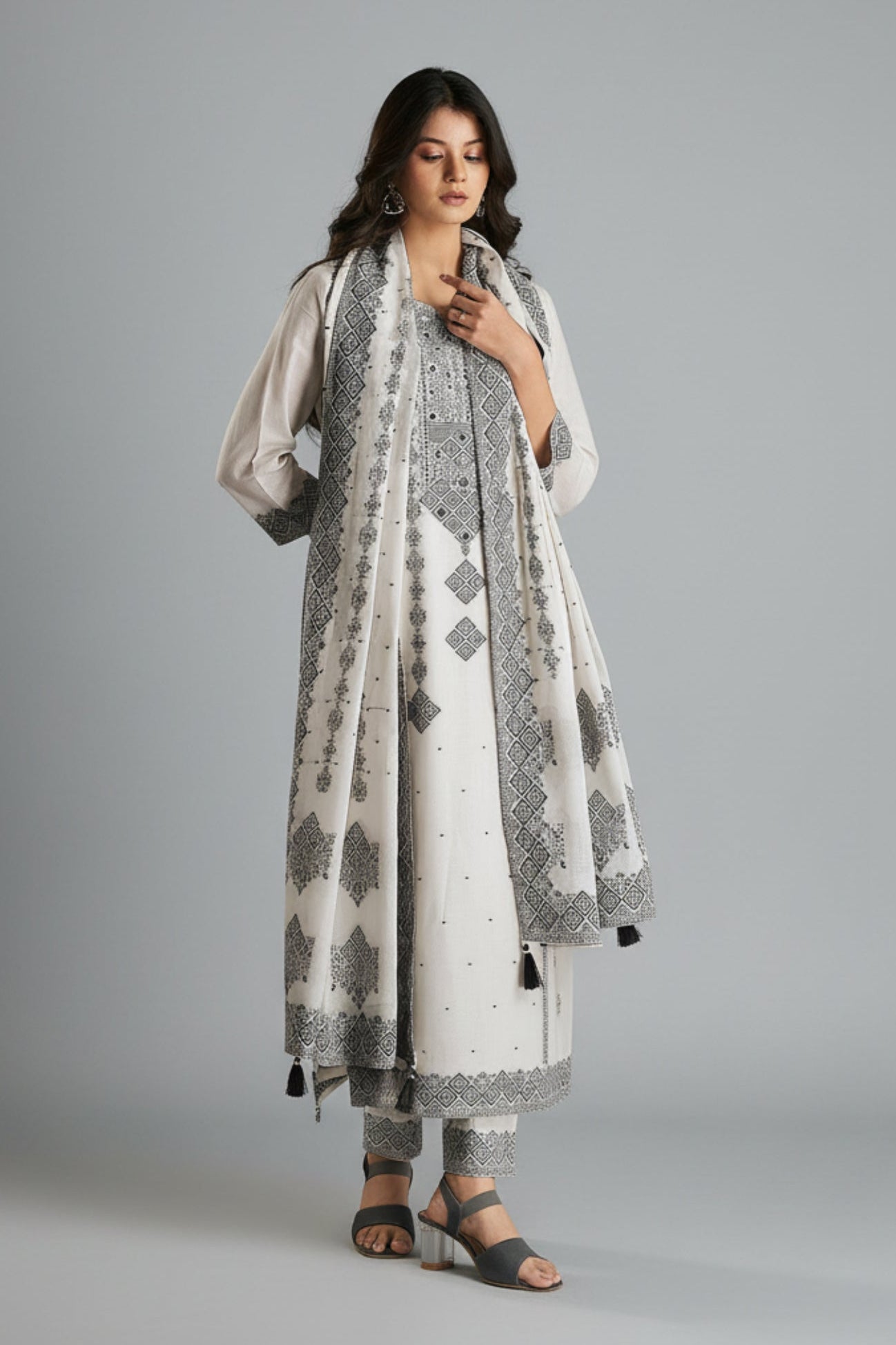 Cream Cotton Elegance Kurta Set