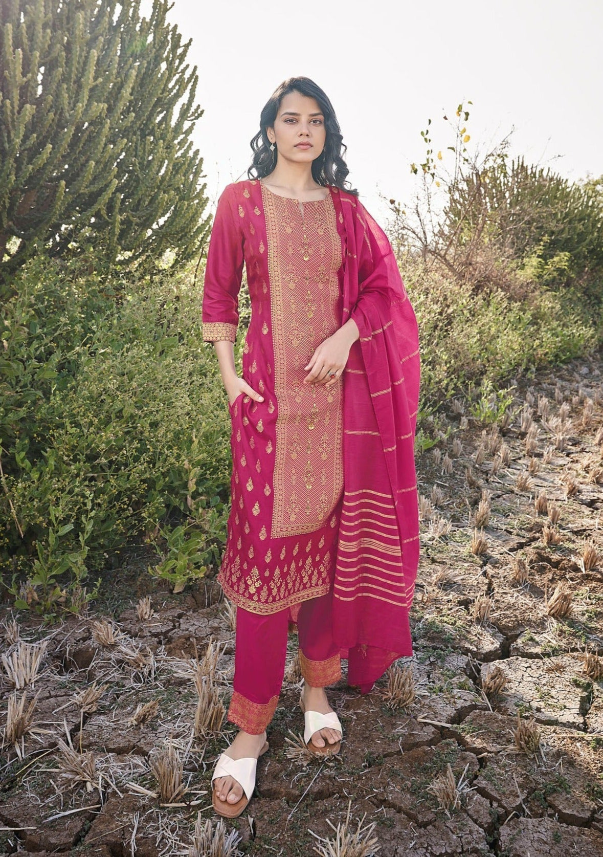Majestic Magenta Rani Woven Silk Kurta Set