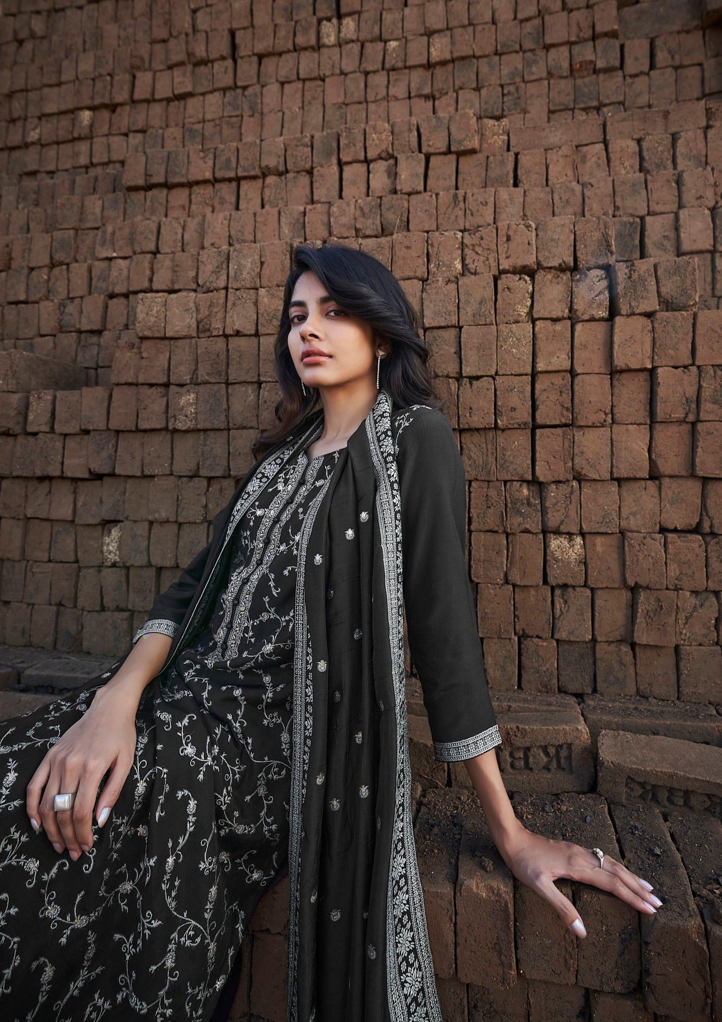 Midnight Muse Woven Silk Kurta Set