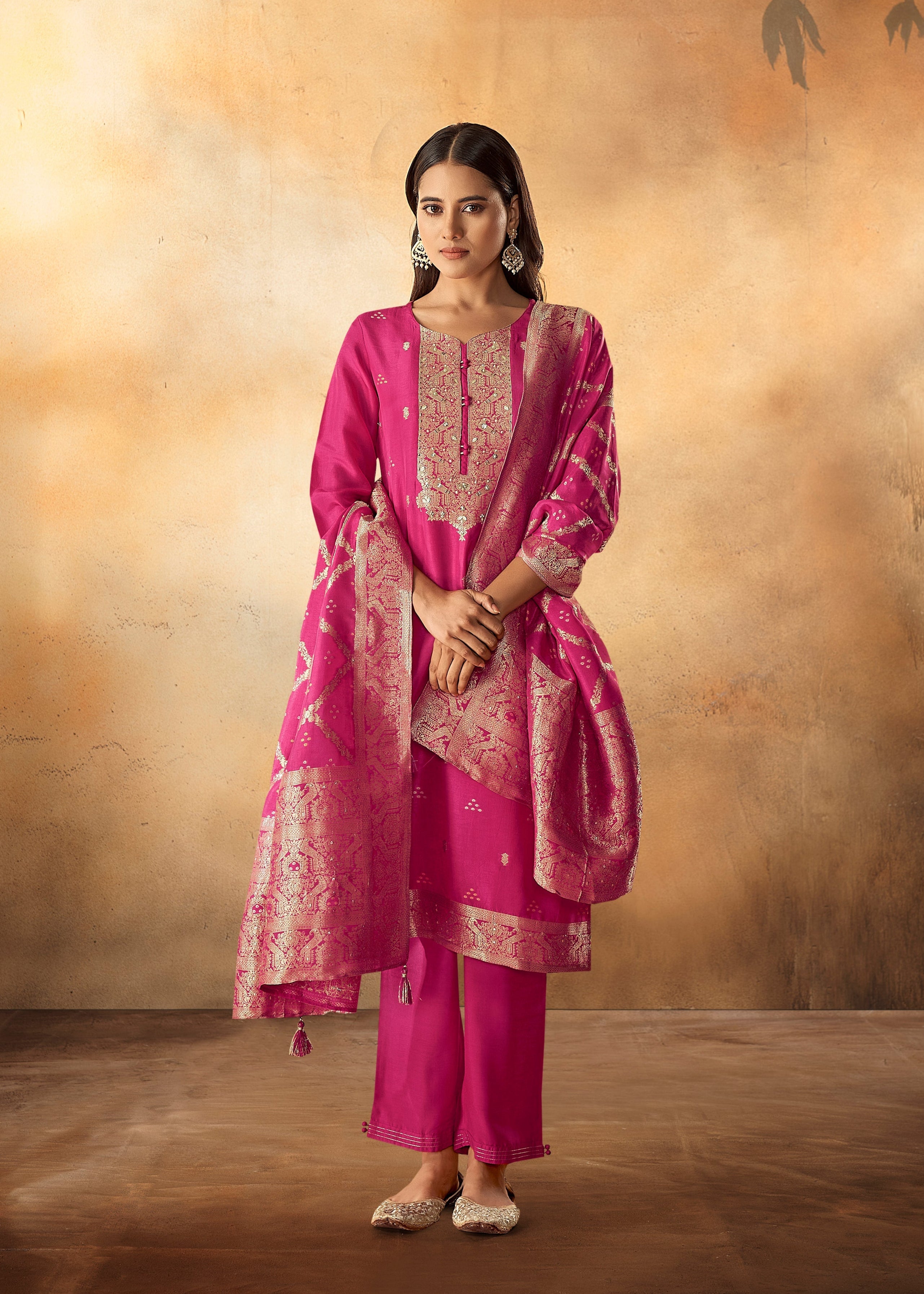 Rani Bandhani Woven Royalty Kurta Set