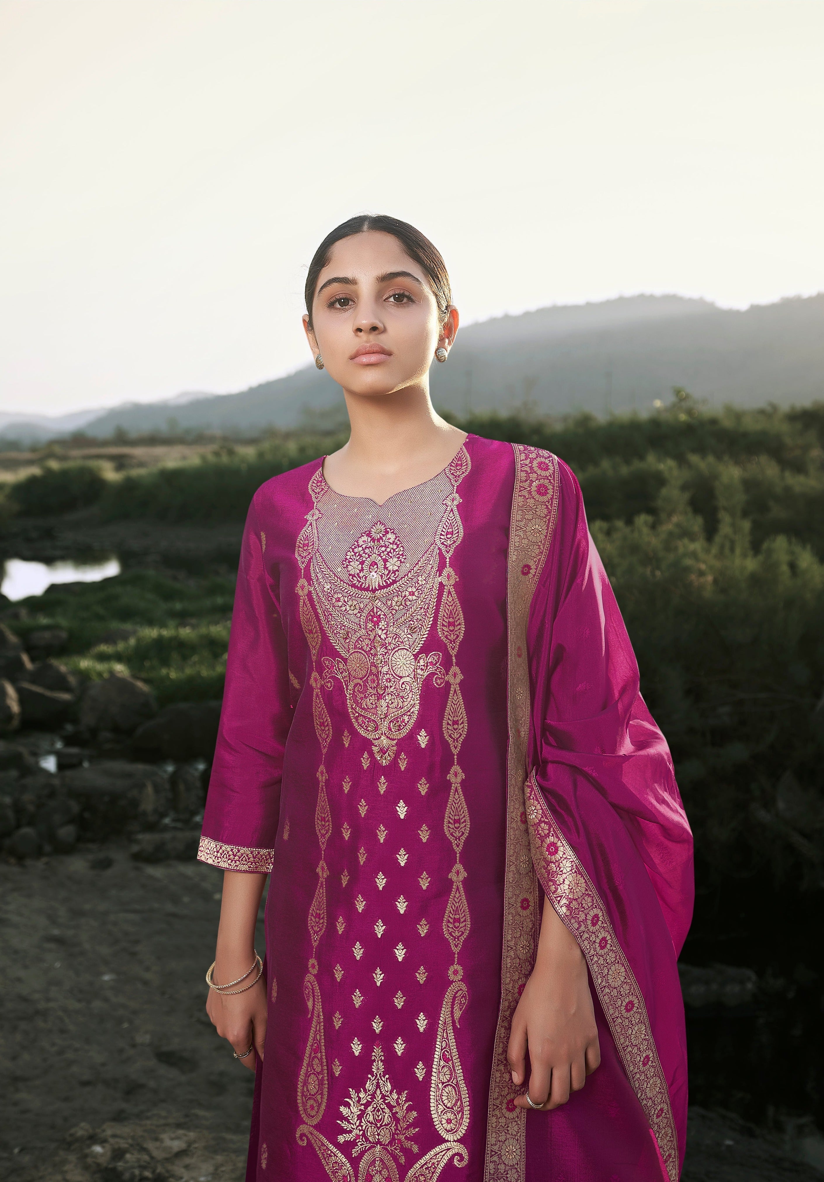 Rani Top Dyed Woven Kurta Set