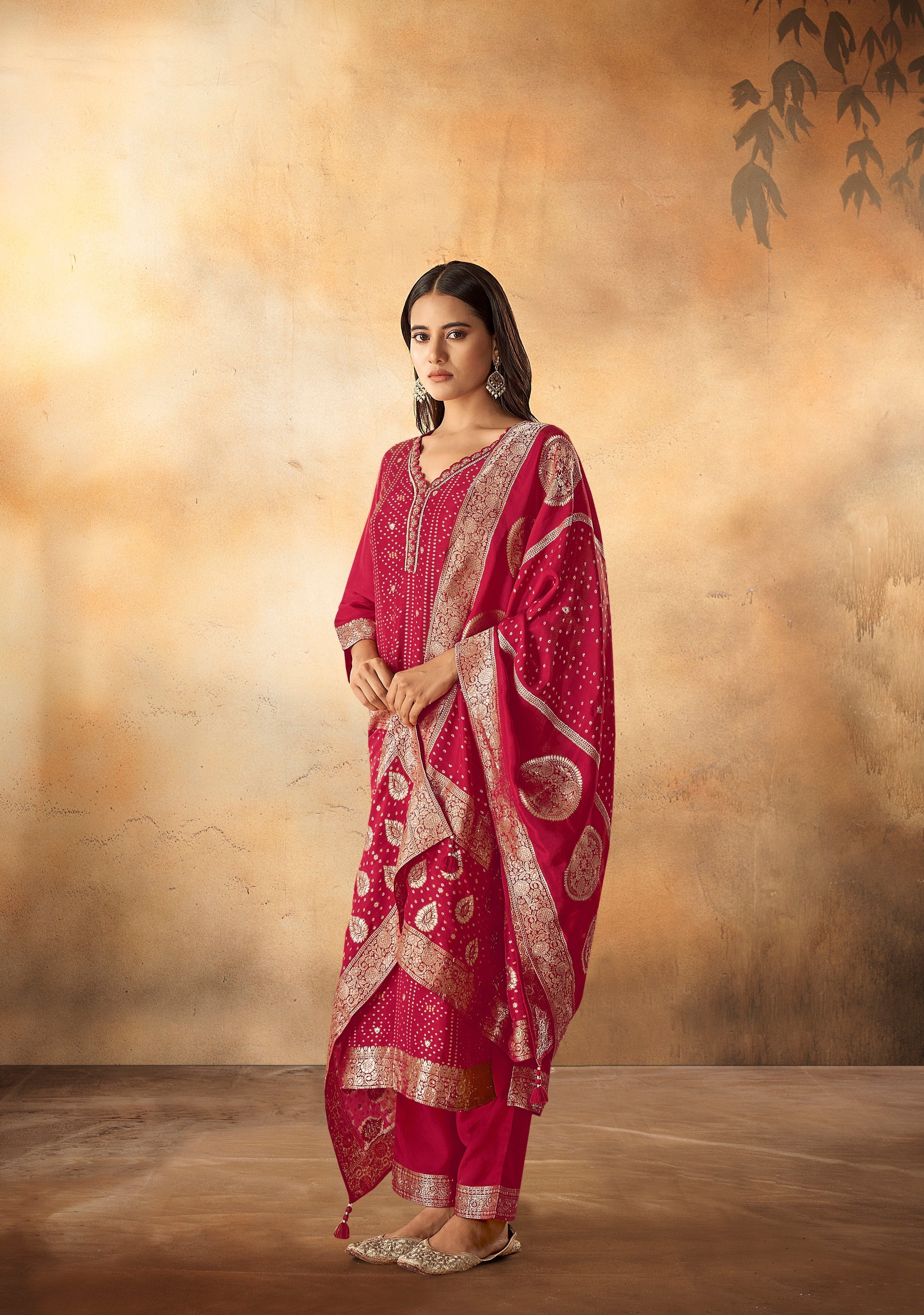 Red Bandhani Woven Kurta Set